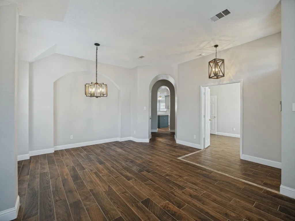 Single Family Residence For Sale in Collin County , 741 Lauren Way, Allen, Texas 75002, 4 Bedroom, 2 Bathroom, 2 Garage spaces, 2,141 Sqft, built in 1995, mls#21403214, Real Estate Agent in Allen, Homes For Sale in Collin county, Homes For Sale in Allen, Realtor in Allen Texas, Real Estate Brokerage Independent Realty Texas, Luminita Cordes Realtor
