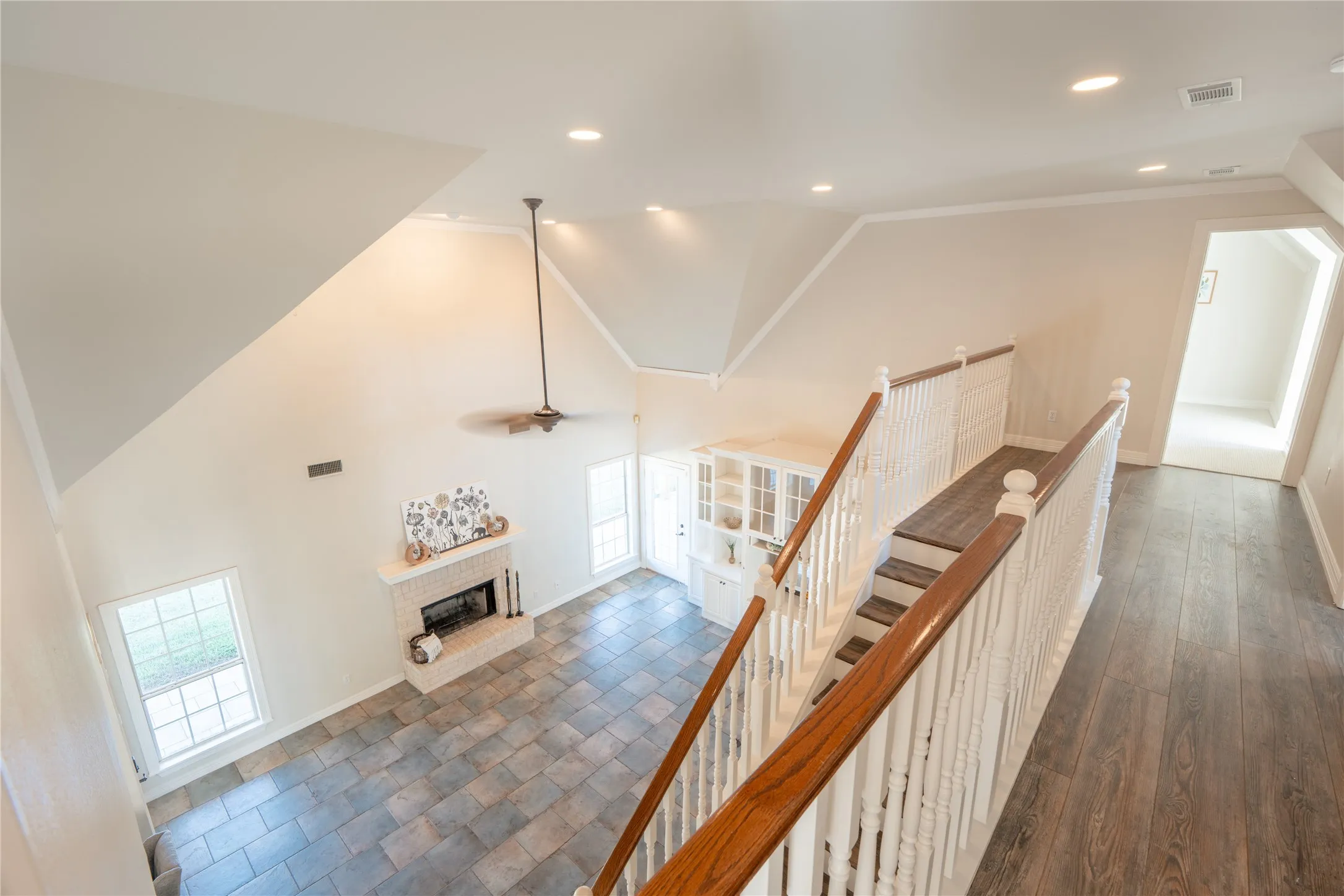 Single Family Residence For Sale in Mc Lennan County , 5901 Flat Rock Road, Waco, Texas 76708, 4 Bedroom, 3 Bathroom, 2 Garage spaces, 3,006 Sqft, built in 1999, mls#21405225, Real Estate Agent in Waco, Homes For Sale in Mc Lennan county, Homes For Sale in Waco, Realtor in Waco Texas, Real Estate Brokerage Independent Realty Texas, Luminita Cordes Realtor