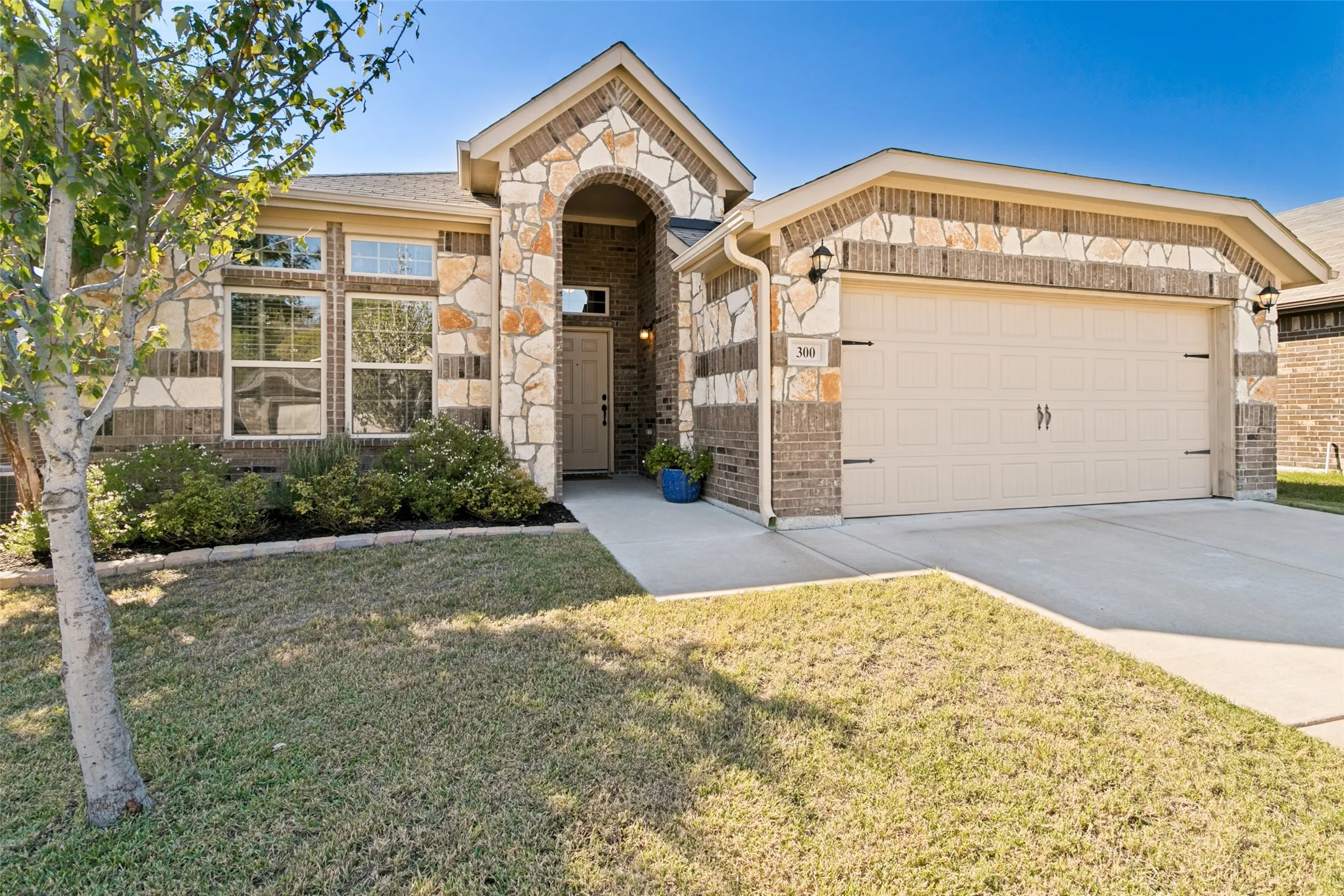 Single Family Residence For Sale