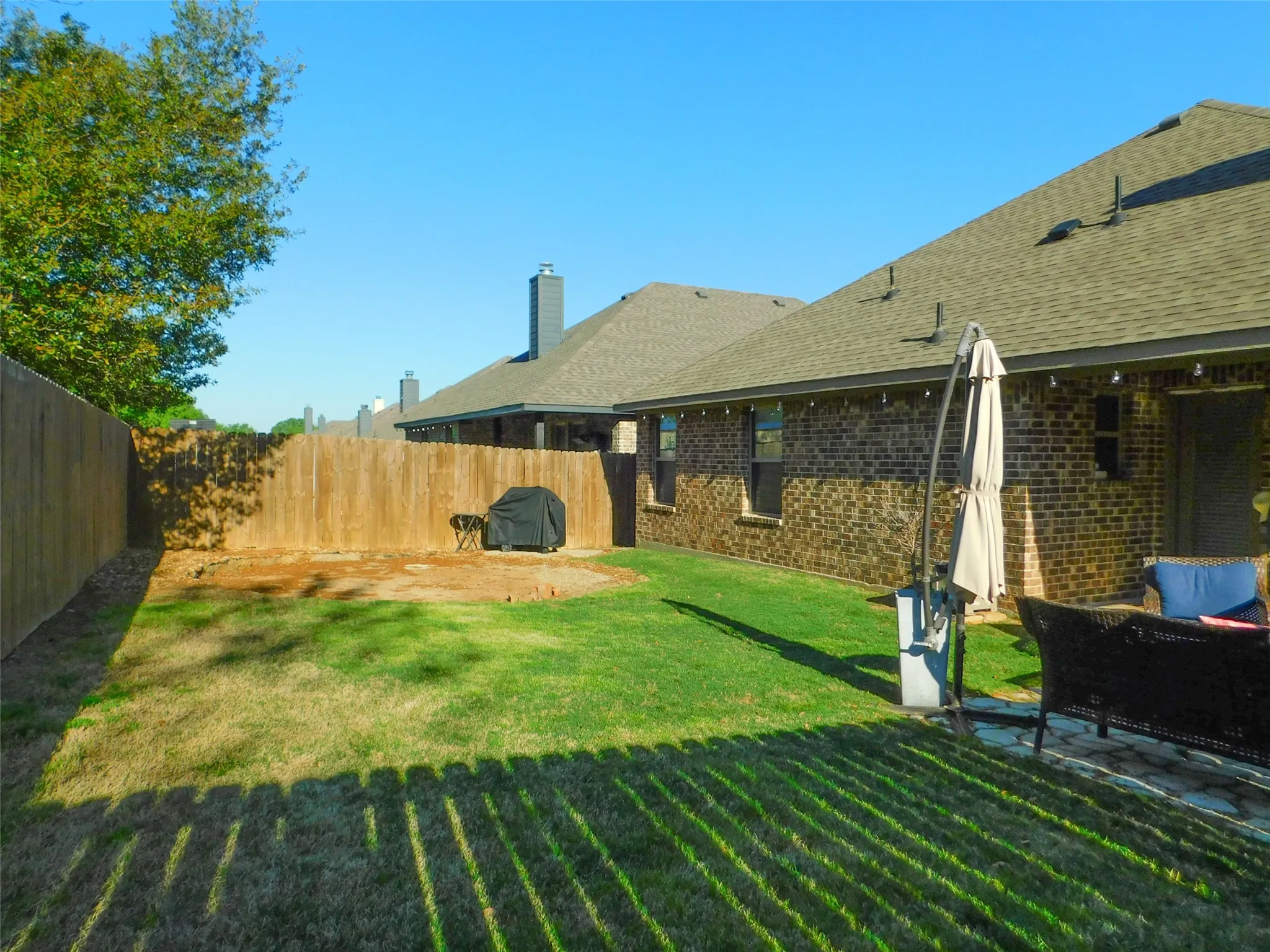 Single Family Residence For Rent in Denton County , 117 Maverick Lane, Pilot Point, Texas 76258, 3 Bedroom, 2 Bathroom, 2 Garage spaces, 1,755 Sqft, built in 2020, mls#21407184, Real Estate Agent in Pilot Point, Homes For Rent in Denton county, Homes For Rent in Pilot Point, Realtor in Pilot Point Texas, Real Estate Brokerage Independent Realty Texas, Luminita Cordes Realtor