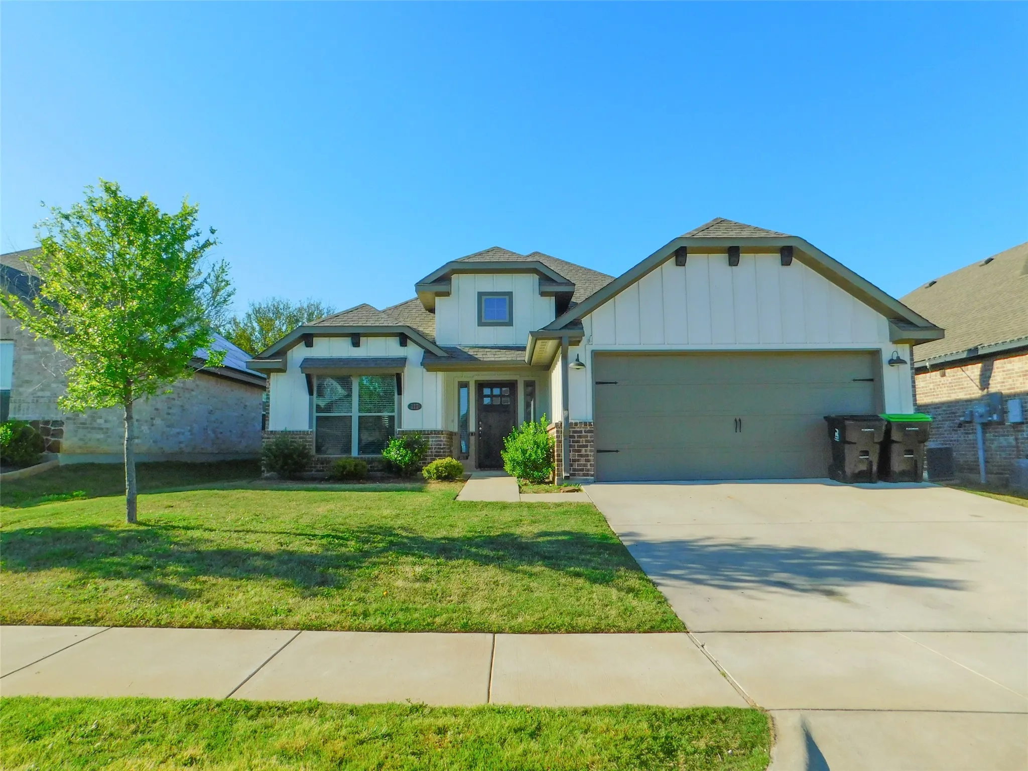 Single Family Residence For Rent
