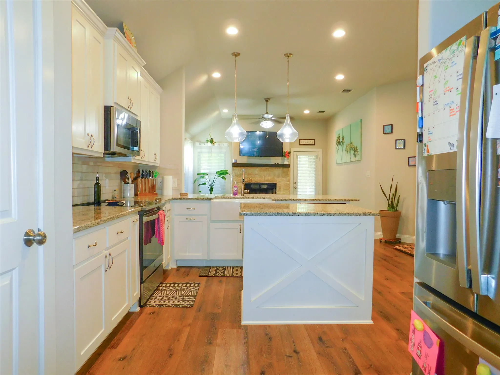 Single Family Residence For Rent in Denton County , 117 Maverick Lane, Pilot Point, Texas 76258, 3 Bedroom, 2 Bathroom, 2 Garage spaces, 1,755 Sqft, built in 2020, mls#21407184, Real Estate Agent in Pilot Point, Homes For Rent in Denton county, Homes For Rent in Pilot Point, Realtor in Pilot Point Texas, Real Estate Brokerage Independent Realty Texas, Luminita Cordes Realtor