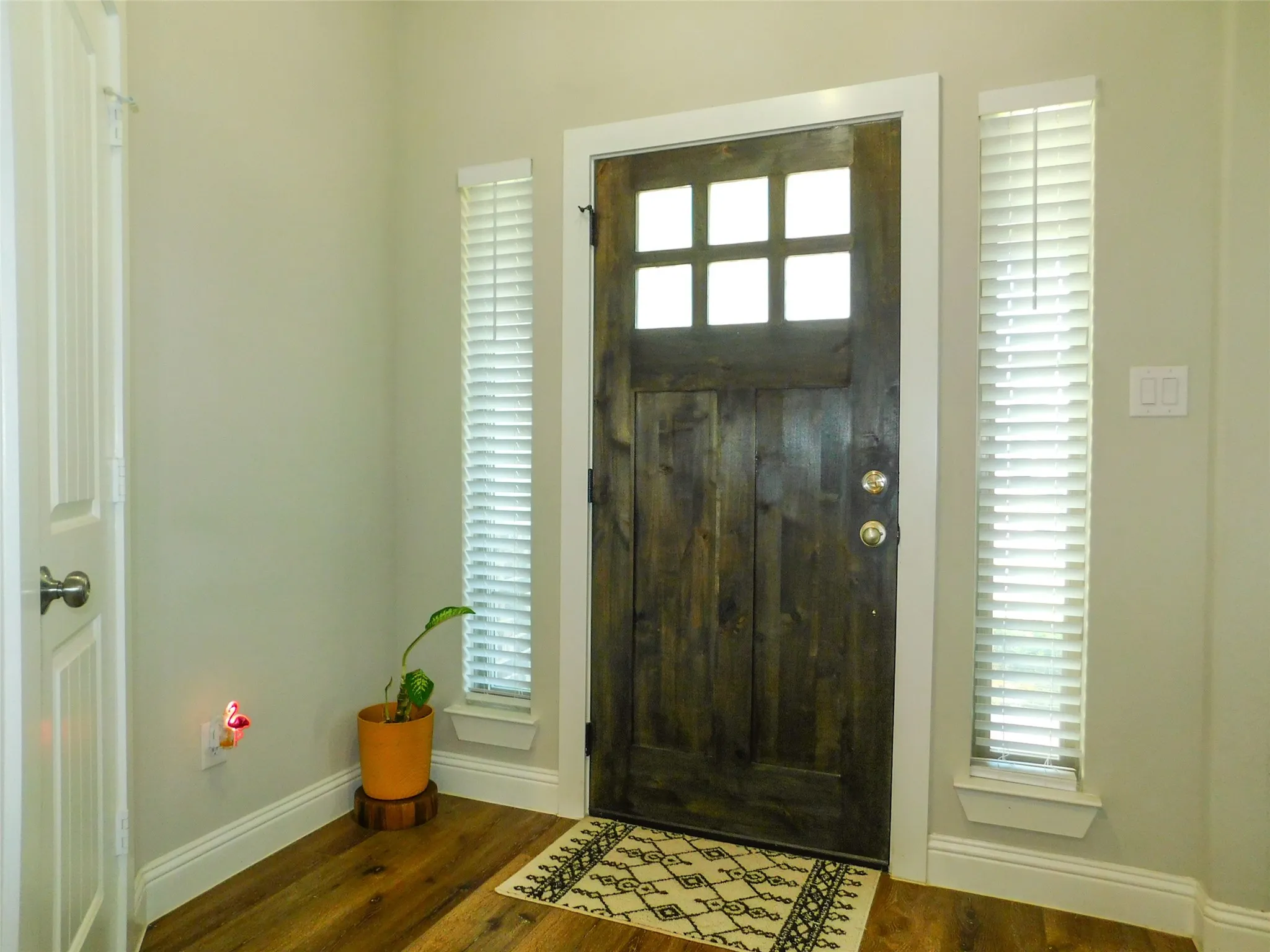 Single Family Residence For Rent in Denton County , 117 Maverick Lane, Pilot Point, Texas 76258, 3 Bedroom, 2 Bathroom, 2 Garage spaces, 1,755 Sqft, built in 2020, mls#21407184, Real Estate Agent in Pilot Point, Homes For Rent in Denton county, Homes For Rent in Pilot Point, Realtor in Pilot Point Texas, Real Estate Brokerage Independent Realty Texas, Luminita Cordes Realtor
