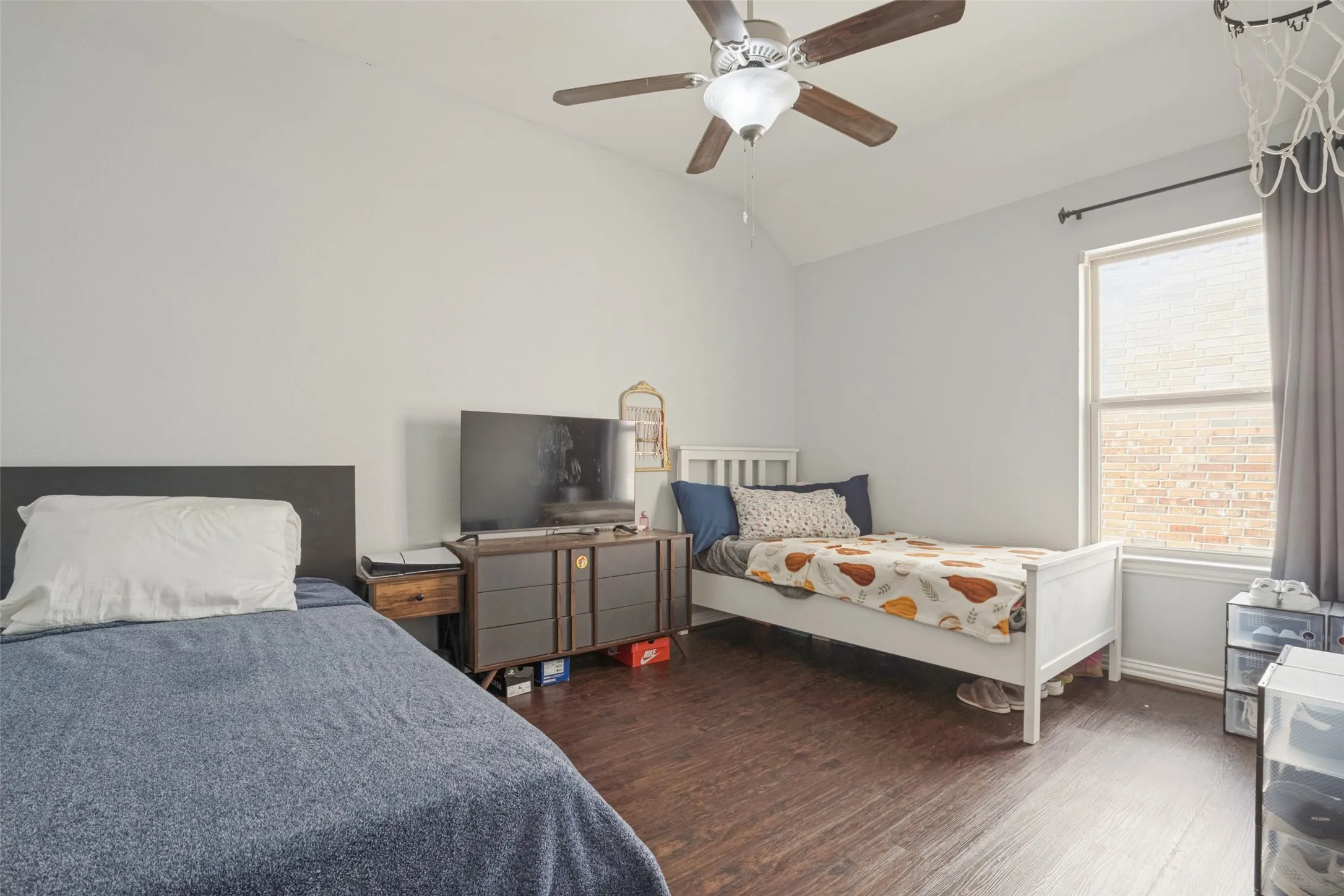 Single Family Residence For Sale in Tarrant County , 14317 Mariposa Lily Lane, Fort Worth, Texas 76052, 3 Bedroom, 2 Bathroom, 2 Garage spaces, 1,556 Sqft, built in 2012, mls#21407032, Real Estate Agent in Fort Worth, Homes For Sale in Tarrant county, Homes For Sale in Fort Worth, Realtor in Fort Worth Texas, Real Estate Brokerage Independent Realty Texas, Luminita Cordes Realtor