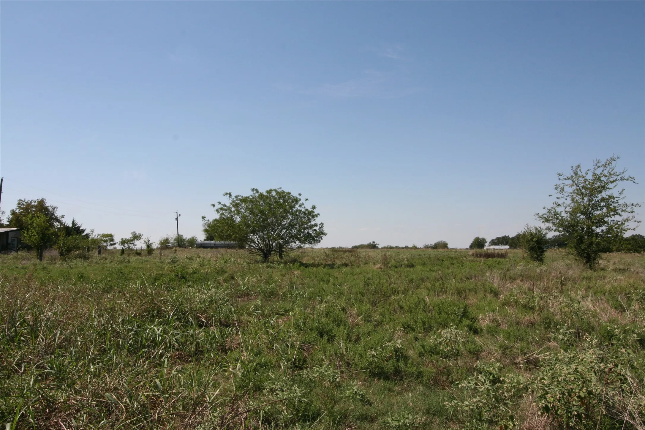 Single Family Residence For Sale in Van Zandt County , 28084 Fm 47, Canton, Texas 75103, 1 Bedroom, 1 Bathroom, Garage spaces, 576 Sqft, built in 2000, mls#21407212, Real Estate Agent in Canton, Homes For Sale in Van Zandt county, Homes For Sale in Canton, Realtor in Canton Texas, Real Estate Brokerage Independent Realty Texas, Luminita Cordes Realtor