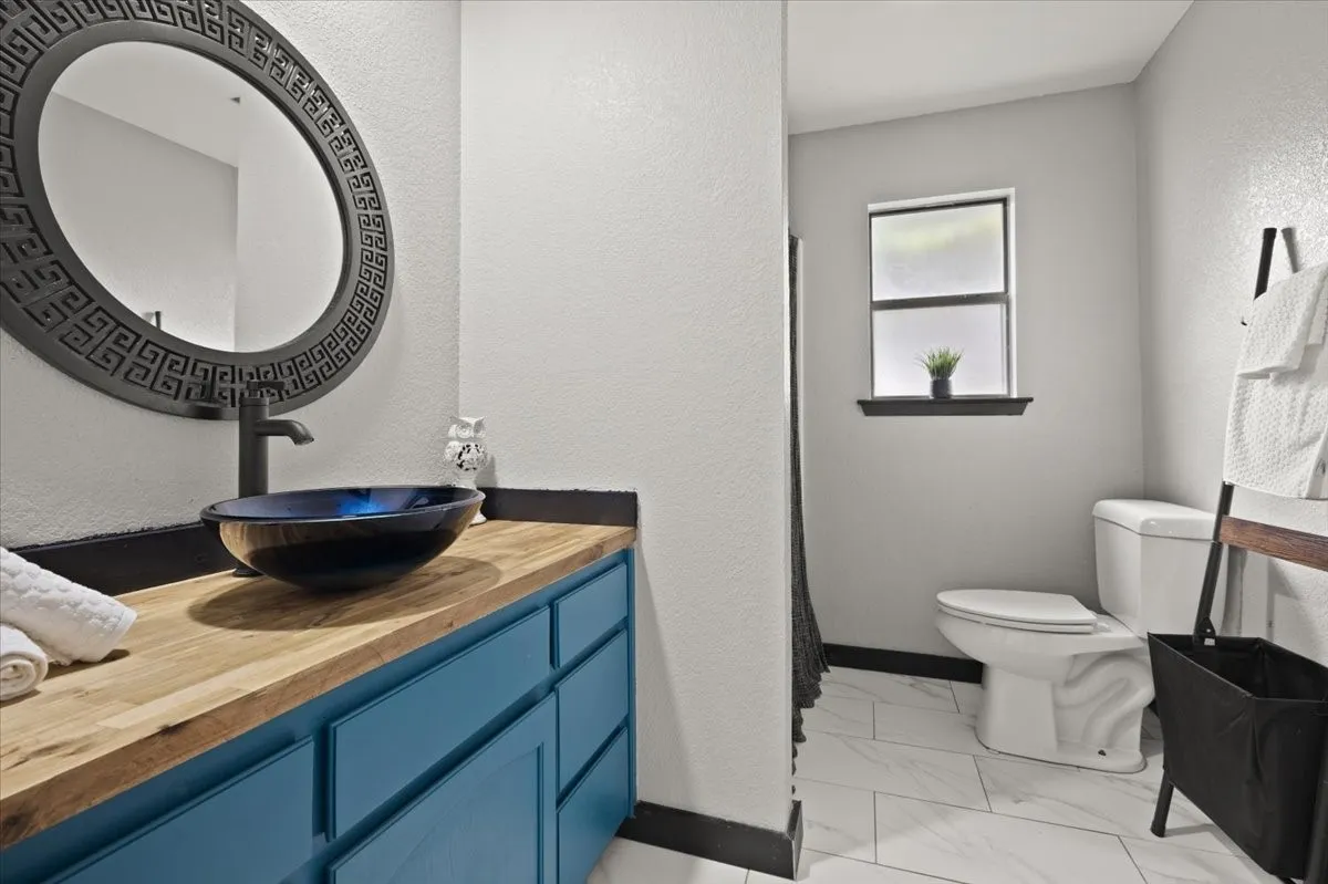 3rd Full bathroom in the game room area