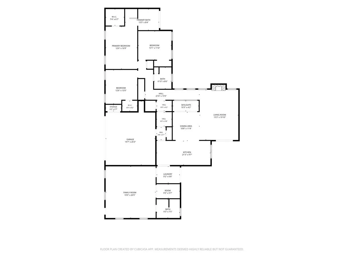 Single Family Residence For Sale in Johnson County , 104 San Medina Lane, Joshua, Texas 76058, 3 Bedroom, 3 Bathroom, 2 Garage spaces, 2,650 Sqft, built in 1979, mls#21400666, Real Estate Agent in Joshua, Homes For Sale in Johnson county, Homes For Sale in Joshua, Realtor in Joshua Texas, Real Estate Brokerage Independent Realty Texas, Luminita Cordes Realtor
