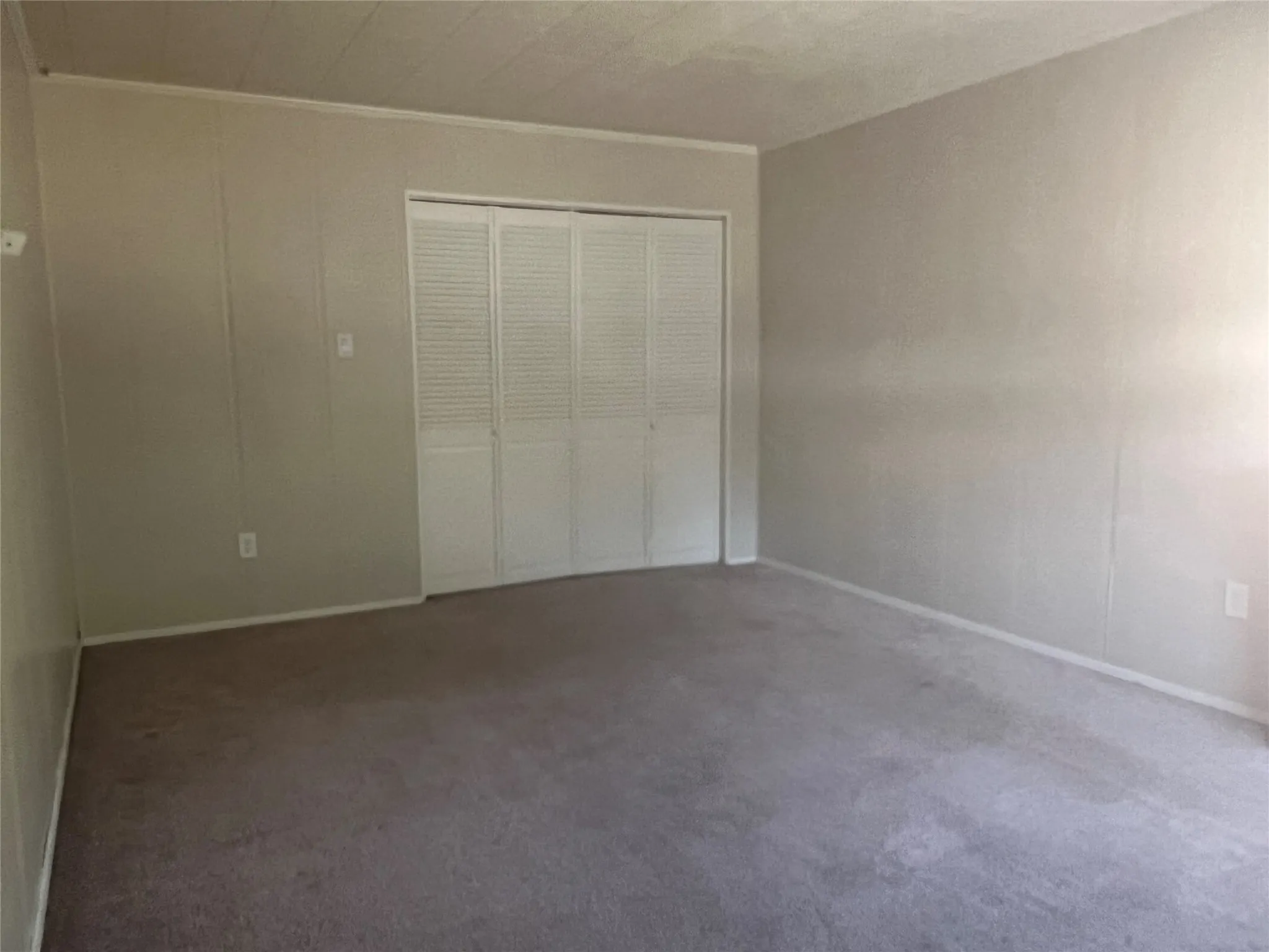 Single Family Residence For Sale in Kaufman County , 105 Davidson Drive, Terrell, Texas 75160, 3 Bedroom, 2 Bathroom, Garage spaces, 1,704 Sqft, built in 1955, mls#21406603, Real Estate Agent in Terrell, Homes For Sale in Kaufman county, Homes For Sale in Terrell, Realtor in Terrell Texas, Real Estate Brokerage Independent Realty Texas, Luminita Cordes Realtor