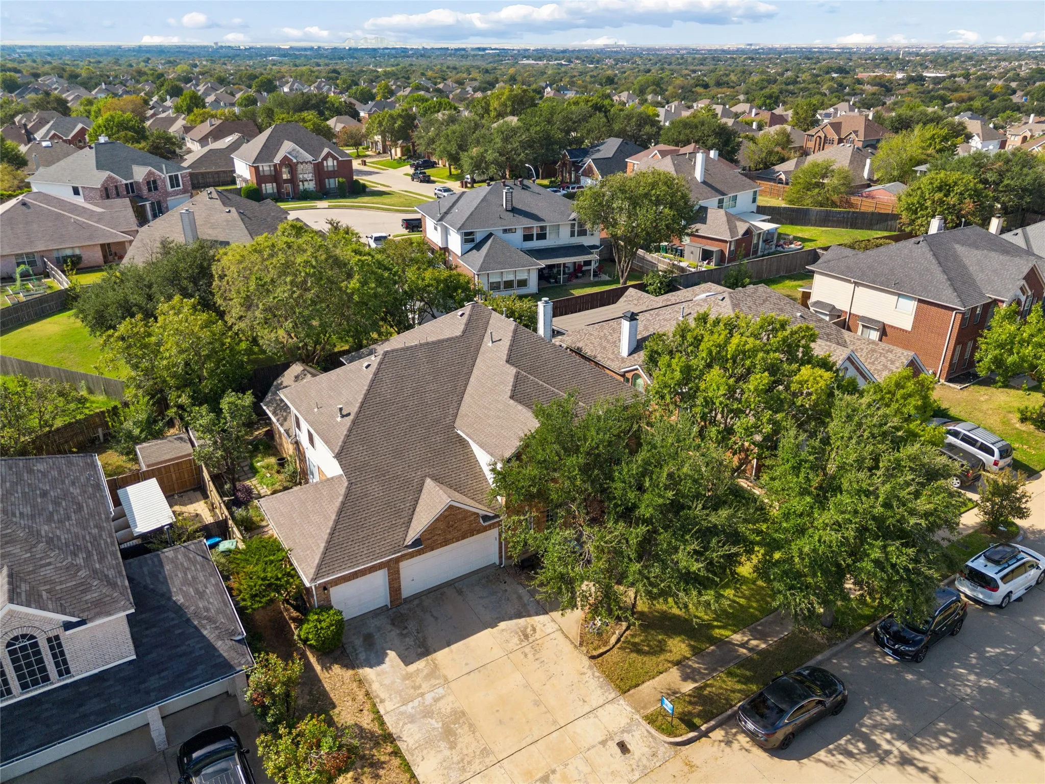 Single Family Residence For Sale in Tarrant County , 5536 Cranberry Drive, Fort Worth, Texas 76137, 4 Bedroom, 4 Bathroom, 3 Garage spaces, 4,002 Sqft, built in 2001, mls#21407223, Real Estate Agent in Fort Worth, Homes For Sale in Tarrant county, Homes For Sale in Fort Worth, Realtor in Fort Worth Texas, Real Estate Brokerage Independent Realty Texas, Luminita Cordes Realtor