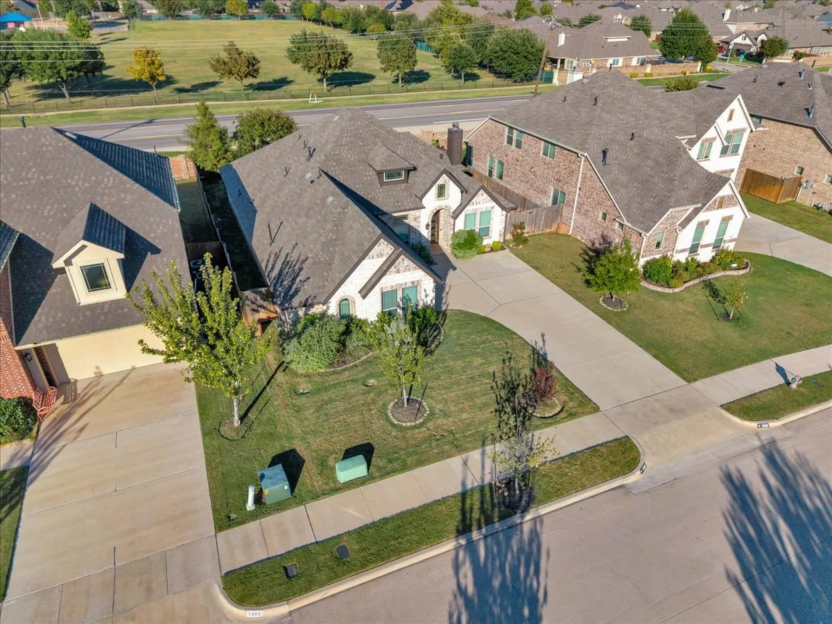Single Family Residence For Sale in Johnson County , 1410 Quincy Drive, Mansfield, Texas 76063, 4 Bedroom, 3 Bathroom, 2 Garage spaces, 2,260 Sqft, built in 2021, mls#21405943, Real Estate Agent in Mansfield, Homes For Sale in Johnson county, Homes For Sale in Mansfield, Realtor in Mansfield Texas, Real Estate Brokerage Independent Realty Texas, Luminita Cordes Realtor