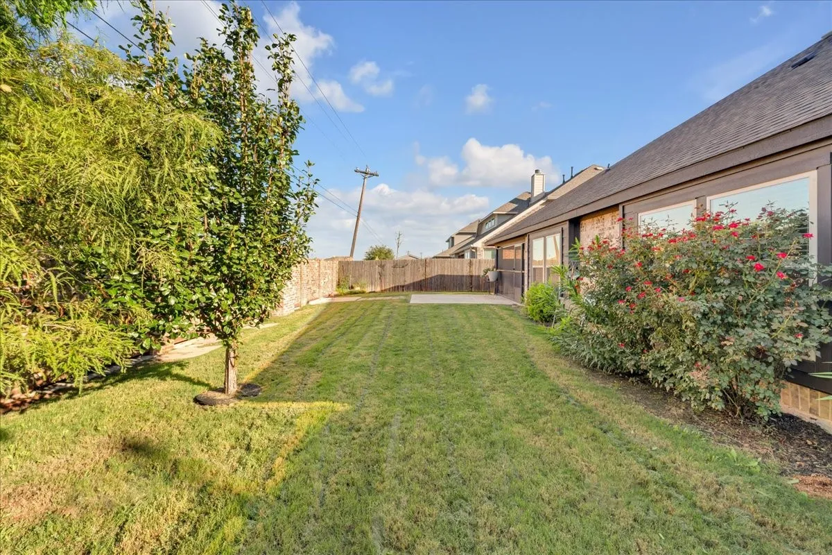 Single Family Residence For Sale in Johnson County , 1410 Quincy Drive, Mansfield, Texas 76063, 4 Bedroom, 3 Bathroom, 2 Garage spaces, 2,260 Sqft, built in 2021, mls#21405943, Real Estate Agent in Mansfield, Homes For Sale in Johnson county, Homes For Sale in Mansfield, Realtor in Mansfield Texas, Real Estate Brokerage Independent Realty Texas, Luminita Cordes Realtor