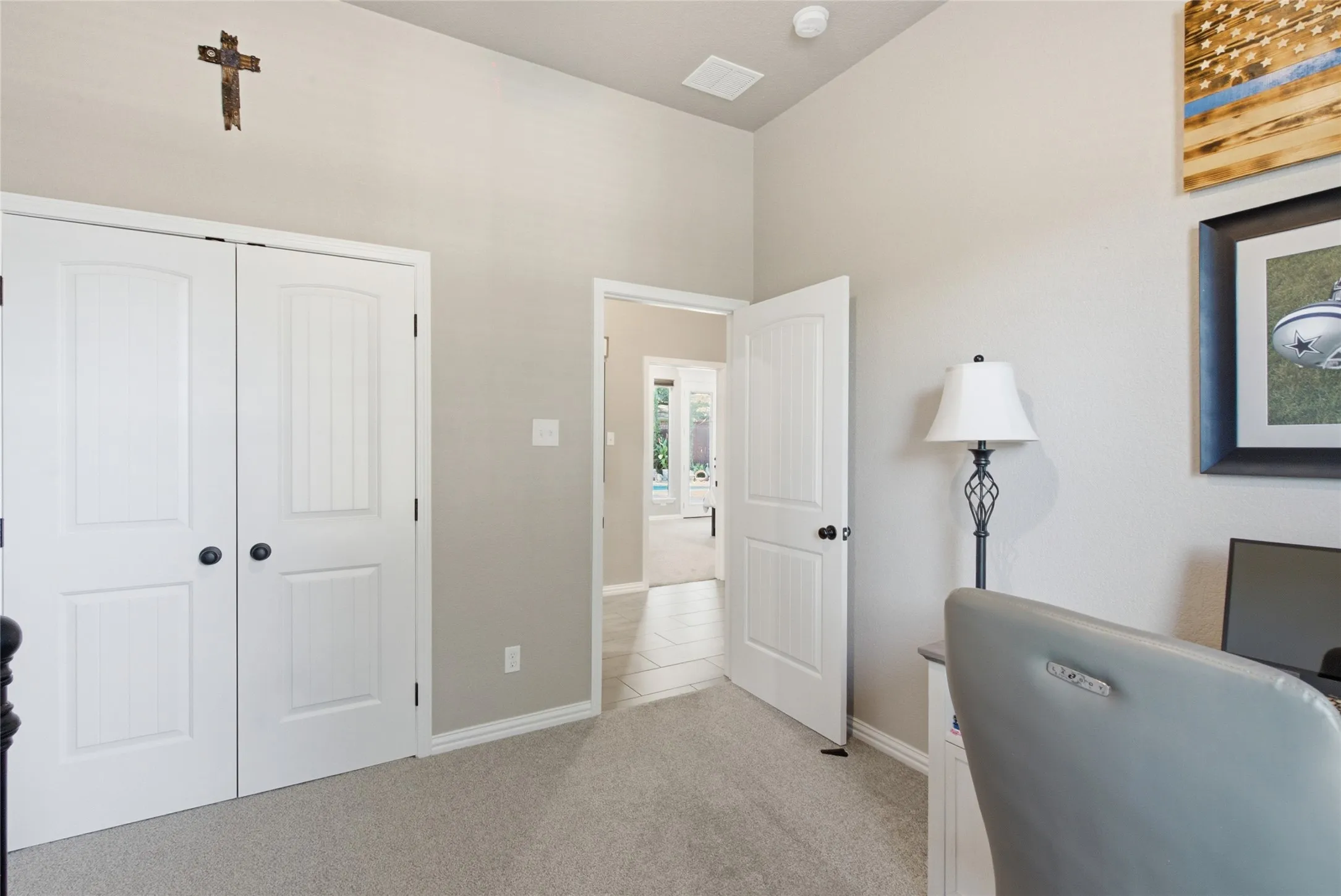 Single Family Residence For Sale in Tarrant County , 108 Ty Lane, Azle, Texas 76020, 3 Bedroom, 2 Bathroom, 3 Garage spaces, 2,273 Sqft, built in 2019, mls#21407233, Real Estate Agent in Azle, Homes For Sale in Tarrant county, Homes For Sale in Azle, Realtor in Azle Texas, Real Estate Brokerage Independent Realty Texas, Luminita Cordes Realtor
