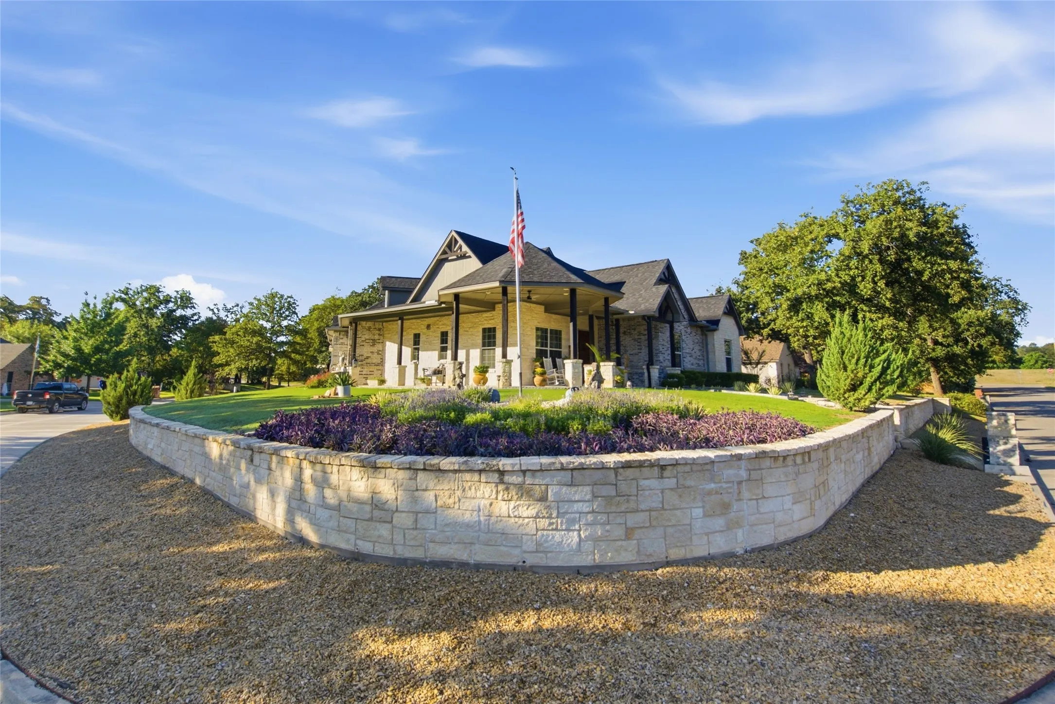 Single Family Residence For Sale in Tarrant County , 108 Ty Lane, Azle, Texas 76020, 3 Bedroom, 2 Bathroom, 3 Garage spaces, 2,273 Sqft, built in 2019, mls#21407233, Real Estate Agent in Azle, Homes For Sale in Tarrant county, Homes For Sale in Azle, Realtor in Azle Texas, Real Estate Brokerage Independent Realty Texas, Luminita Cordes Realtor