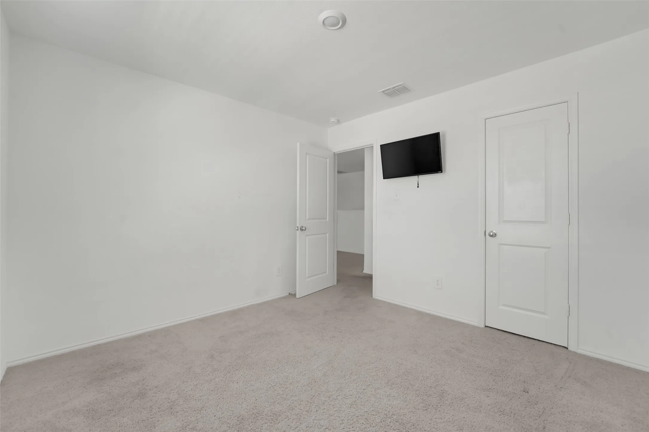 Single Family Residence For Rent in Denton County , 305 Frio Pass Trail, Fort Worth, Texas 76052, 4 Bedroom, 3 Bathroom, 2 Garage spaces, 1,916 Sqft, built in 2021, mls#21405648, Real Estate Agent in Fort Worth, Homes For Rent in Denton county, Homes For Rent in Fort Worth, Realtor in Fort Worth Texas, Real Estate Brokerage Independent Realty Texas, Luminita Cordes Realtor