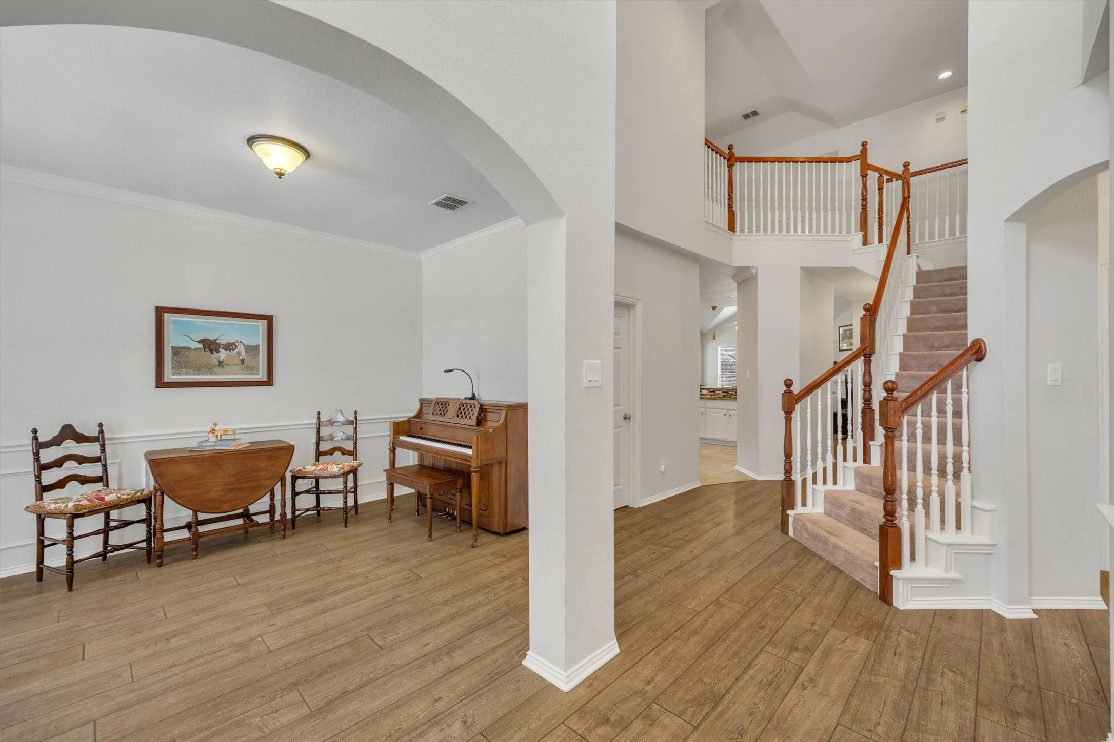Single Family Residence For Sale in Collin County , 419 Lakefield Drive, Murphy, Texas 75094, 5 Bedroom, 3 Bathroom, 2 Garage spaces, 2,949 Sqft, built in 2000, mls#21405570, Real Estate Agent in Murphy, Homes For Sale in Collin county, Homes For Sale in Murphy, Realtor in Murphy Texas, Real Estate Brokerage Independent Realty Texas, Luminita Cordes Realtor