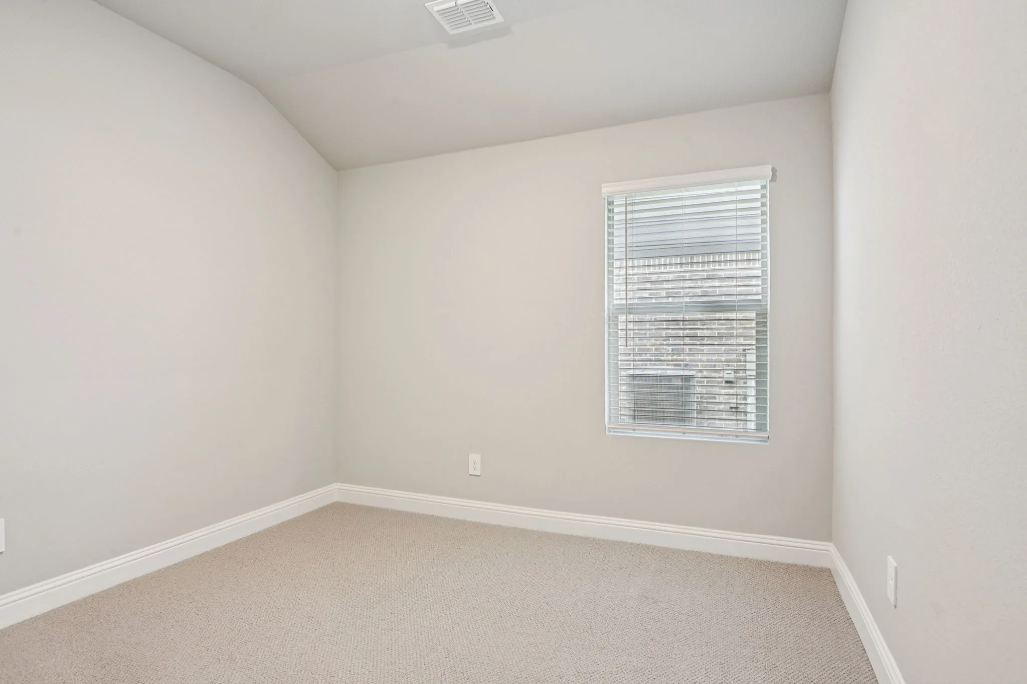 Photo is not of the actual home, but is an inspirational photo of builder’s model home and may depict options, furnishings, and/or decorator features that are not included.