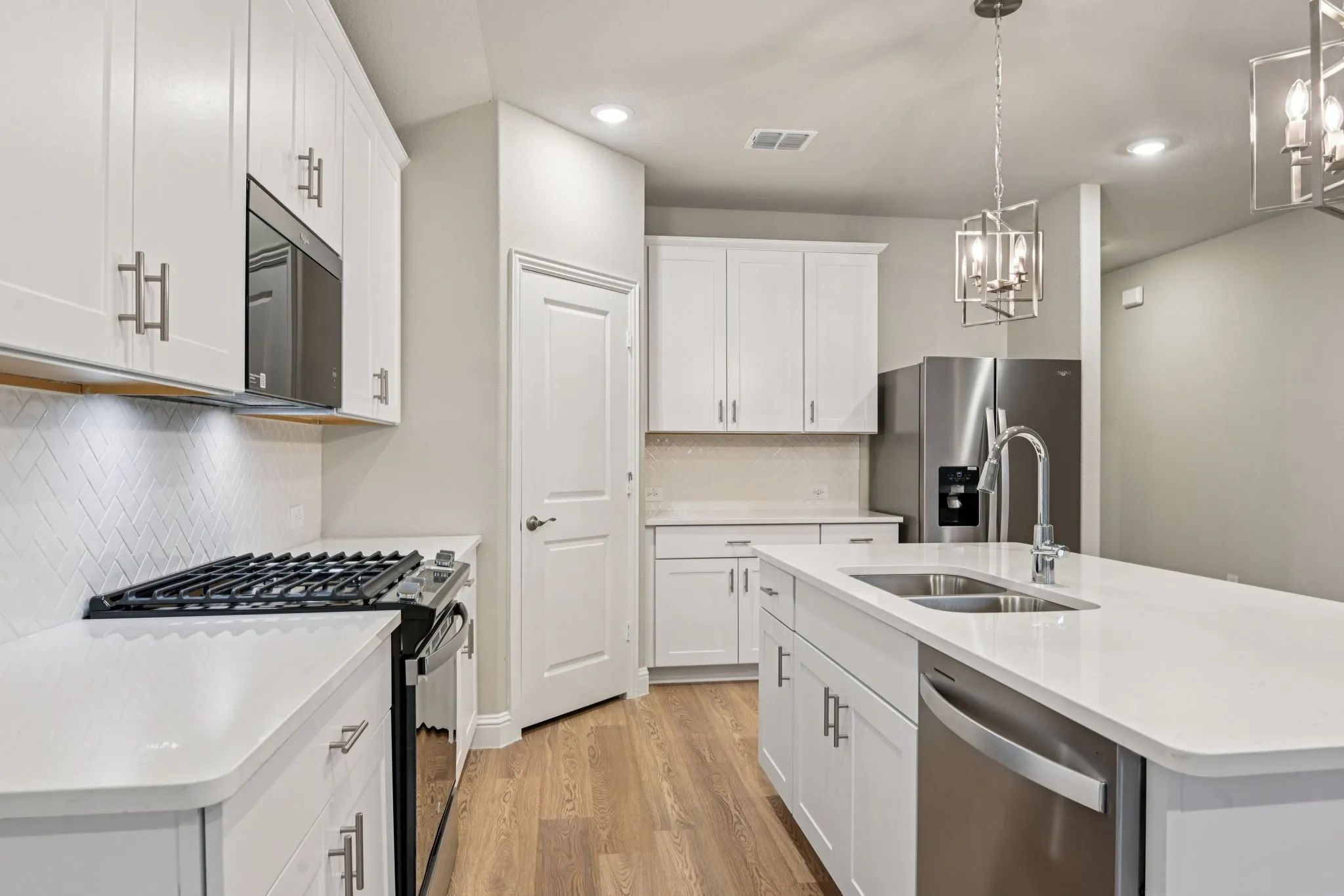 Photo is not of the actual home, but is an inspirational photo of builder’s model home and may depict options, furnishings, and/or decorator features that are not included.
