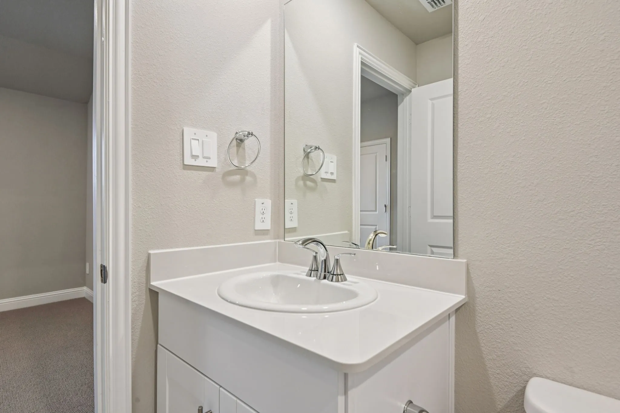 Photo is not of the actual home, but is an inspirational photo of builder’s model home and may depict options, furnishings, and/or decorator features that are not included.