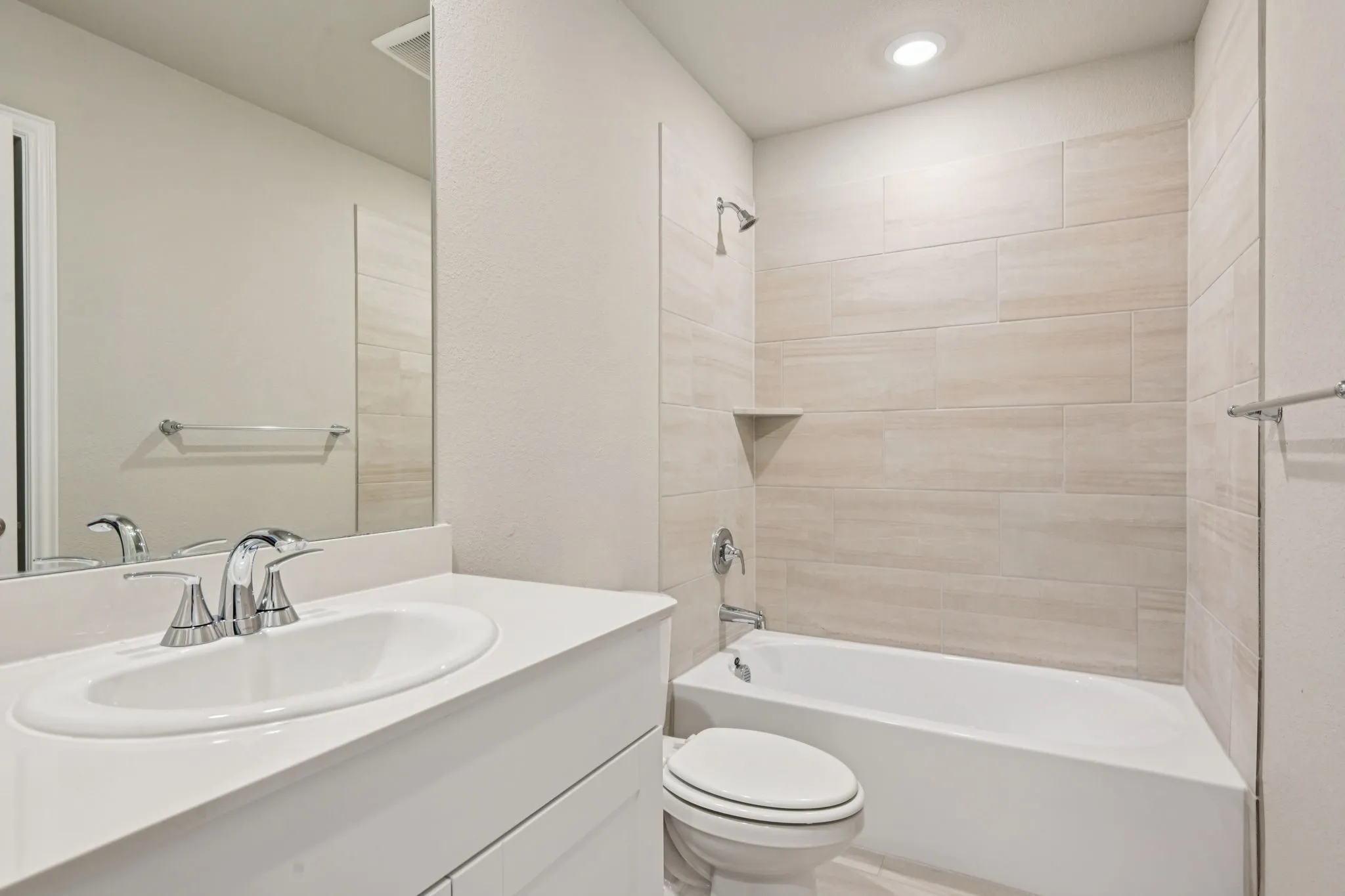 Photo is not of the actual home, but is an inspirational photo of builder’s model home and may depict options, furnishings, and/or decorator features that are not included.