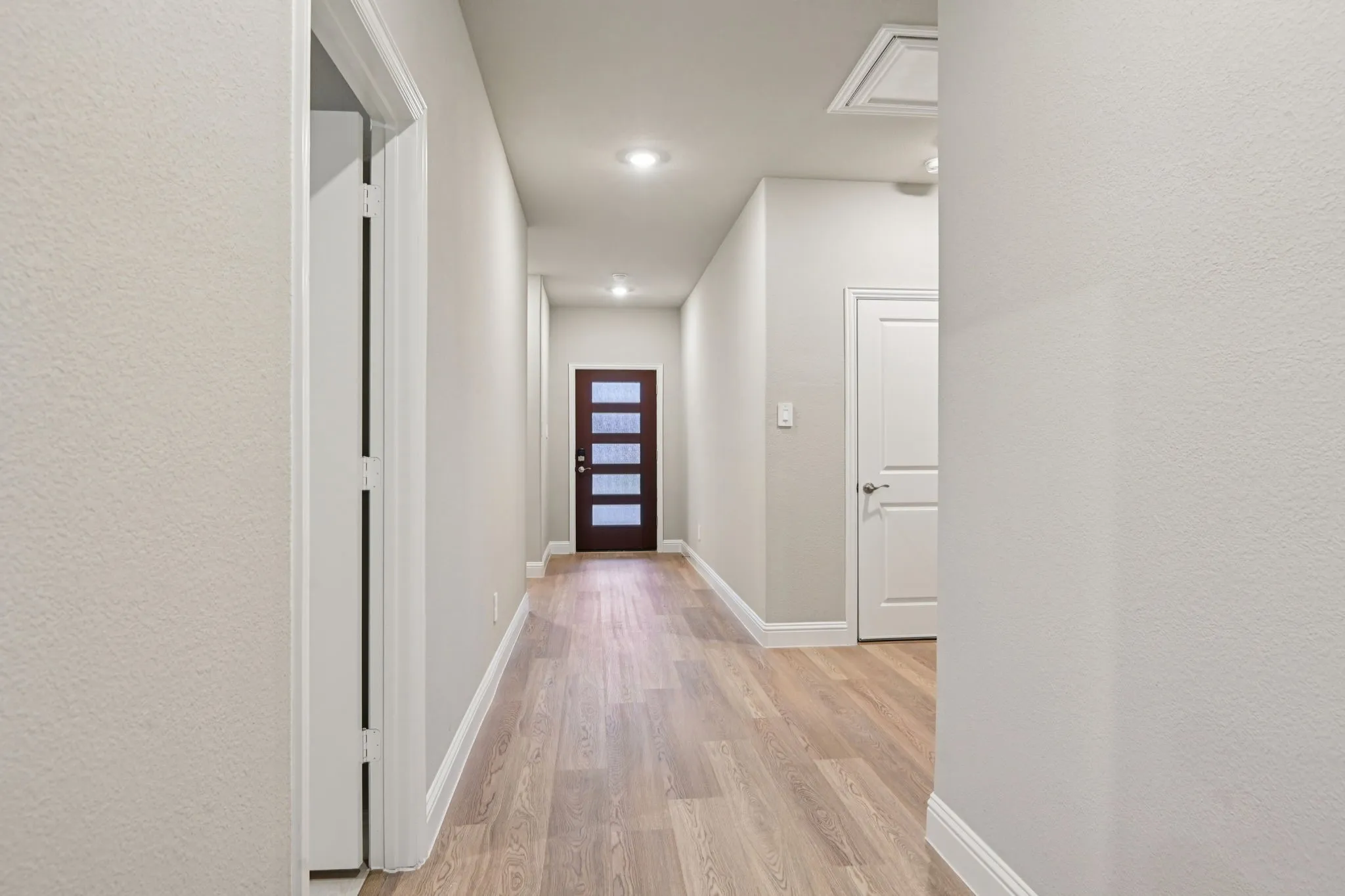 Photo is not of the actual home, but is an inspirational photo of builder’s model home and may depict options, furnishings, and/or decorator features that are not included.