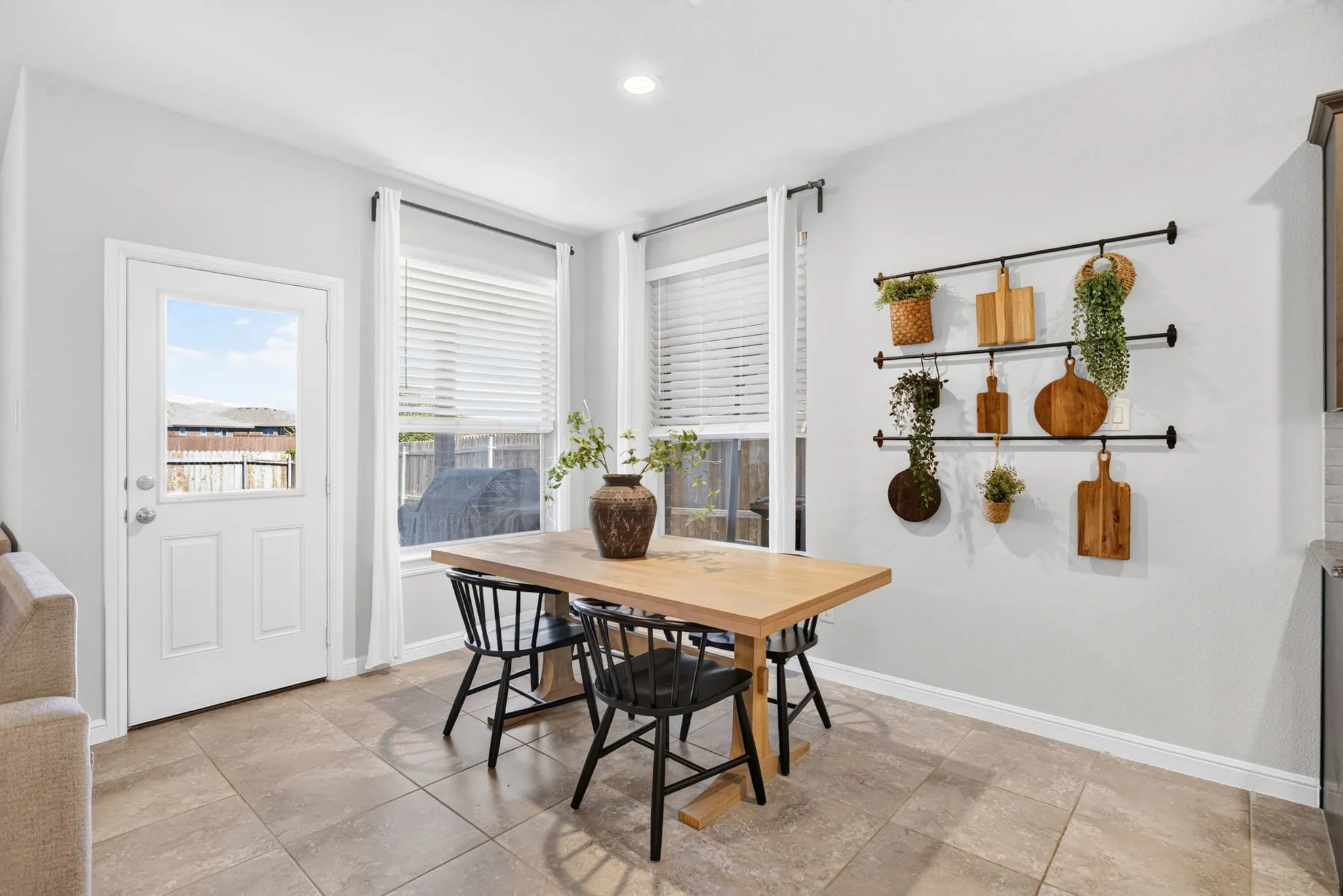 Single Family Residence For Sale in Tarrant County , 1121 Lakin Road, Fort Worth, Texas 76177, 4 Bedroom, 2 Bathroom, 2 Garage spaces, 2,022 Sqft, built in 2018, mls#21406515, Real Estate Agent in Fort Worth, Homes For Sale in Tarrant county, Homes For Sale in Fort Worth, Realtor in Fort Worth Texas, Real Estate Brokerage Independent Realty Texas, Luminita Cordes Realtor