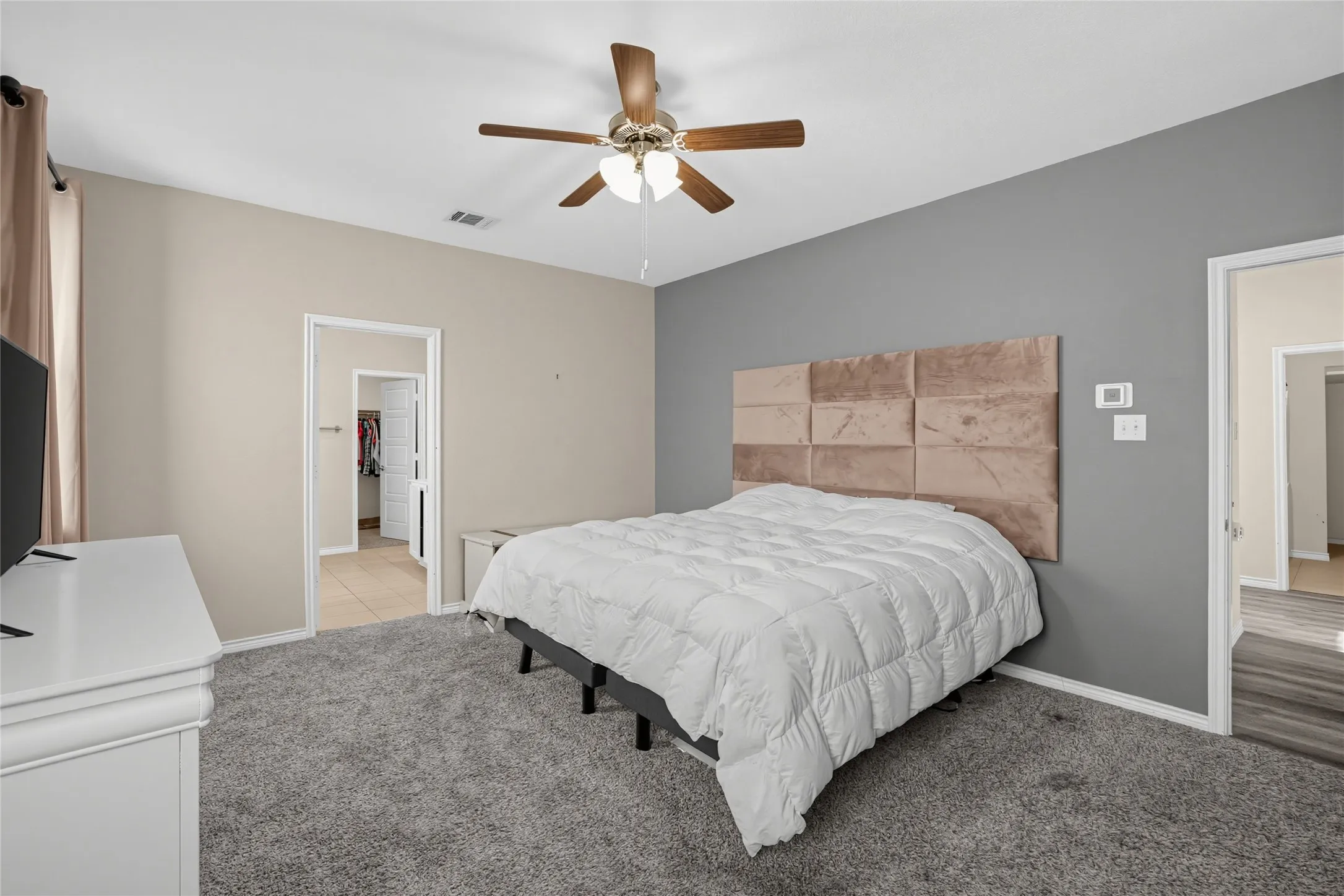 Single Family Residence For Sale in Rockwall County , 302 Cliffmere Drive, Fate, Texas 75087, 4 Bedroom, 3 Bathroom, 2 Garage spaces, 2,349 Sqft, built in 2022, mls#21406458, Real Estate Agent in Fate, Homes For Sale in Rockwall county, Homes For Sale in Fate, Realtor in Fate Texas, Real Estate Brokerage Independent Realty Texas, Luminita Cordes Realtor