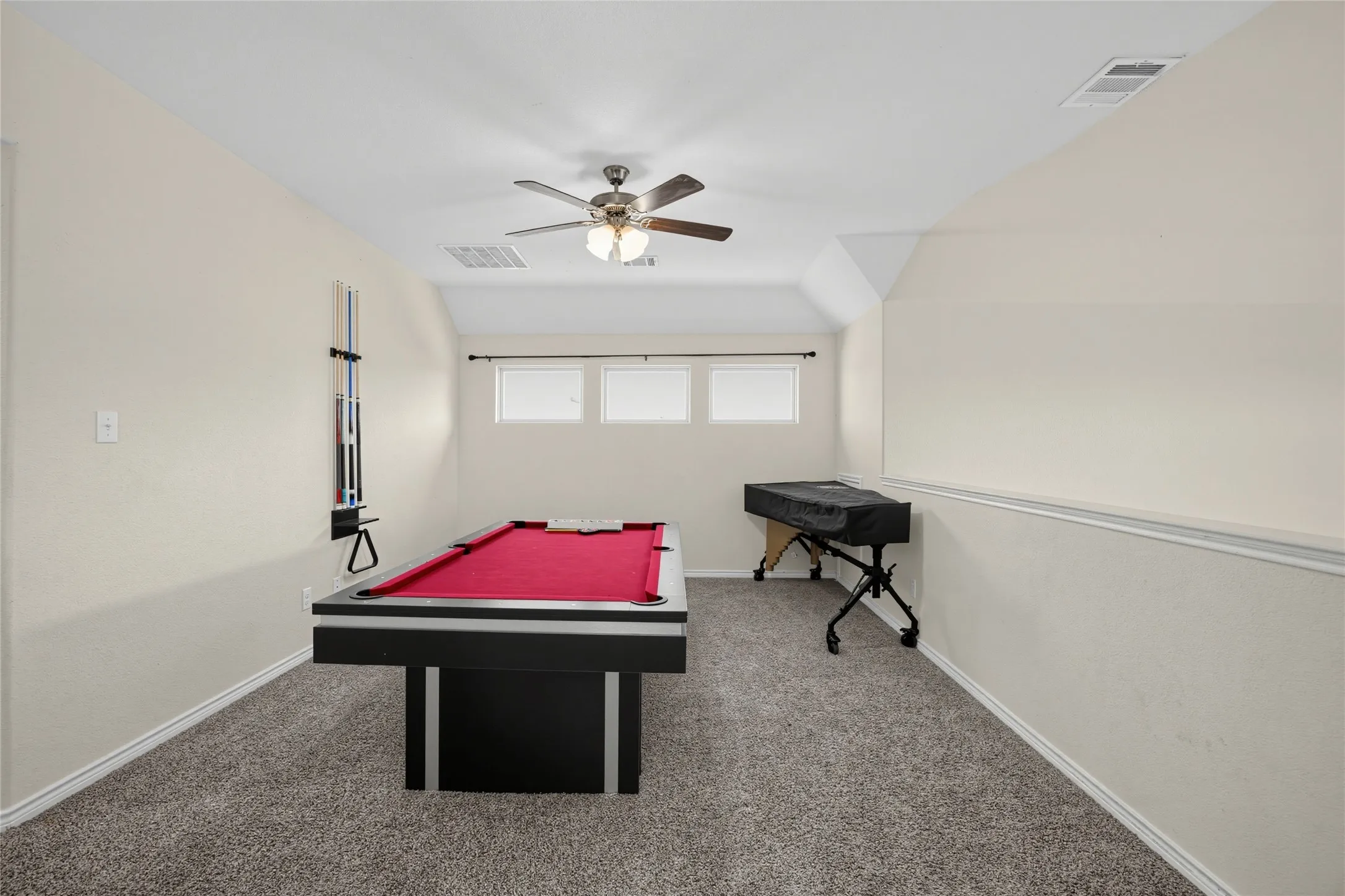 Single Family Residence For Sale in Rockwall County , 302 Cliffmere Drive, Fate, Texas 75087, 4 Bedroom, 3 Bathroom, 2 Garage spaces, 2,349 Sqft, built in 2022, mls#21406458, Real Estate Agent in Fate, Homes For Sale in Rockwall county, Homes For Sale in Fate, Realtor in Fate Texas, Real Estate Brokerage Independent Realty Texas, Luminita Cordes Realtor