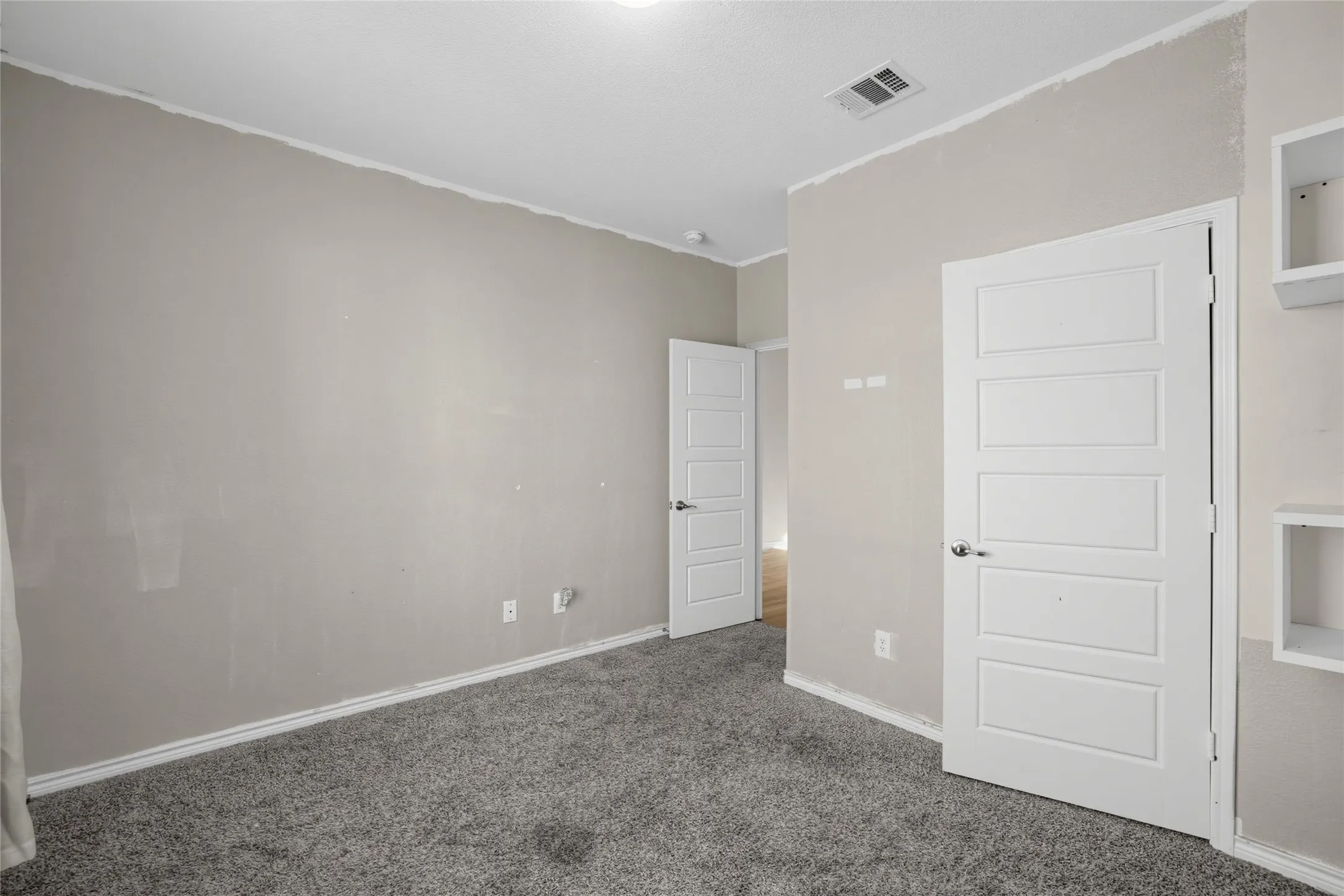 Single Family Residence For Sale in Rockwall County , 302 Cliffmere Drive, Fate, Texas 75087, 4 Bedroom, 3 Bathroom, 2 Garage spaces, 2,349 Sqft, built in 2022, mls#21406458, Real Estate Agent in Fate, Homes For Sale in Rockwall county, Homes For Sale in Fate, Realtor in Fate Texas, Real Estate Brokerage Independent Realty Texas, Luminita Cordes Realtor