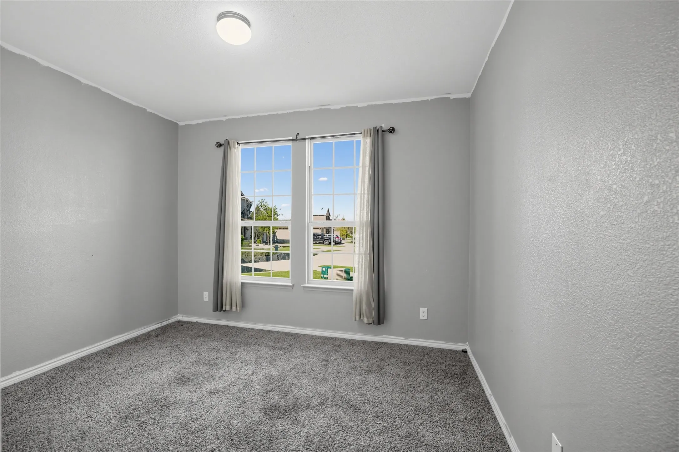Single Family Residence For Sale in Rockwall County , 302 Cliffmere Drive, Fate, Texas 75087, 4 Bedroom, 3 Bathroom, 2 Garage spaces, 2,349 Sqft, built in 2022, mls#21406458, Real Estate Agent in Fate, Homes For Sale in Rockwall county, Homes For Sale in Fate, Realtor in Fate Texas, Real Estate Brokerage Independent Realty Texas, Luminita Cordes Realtor