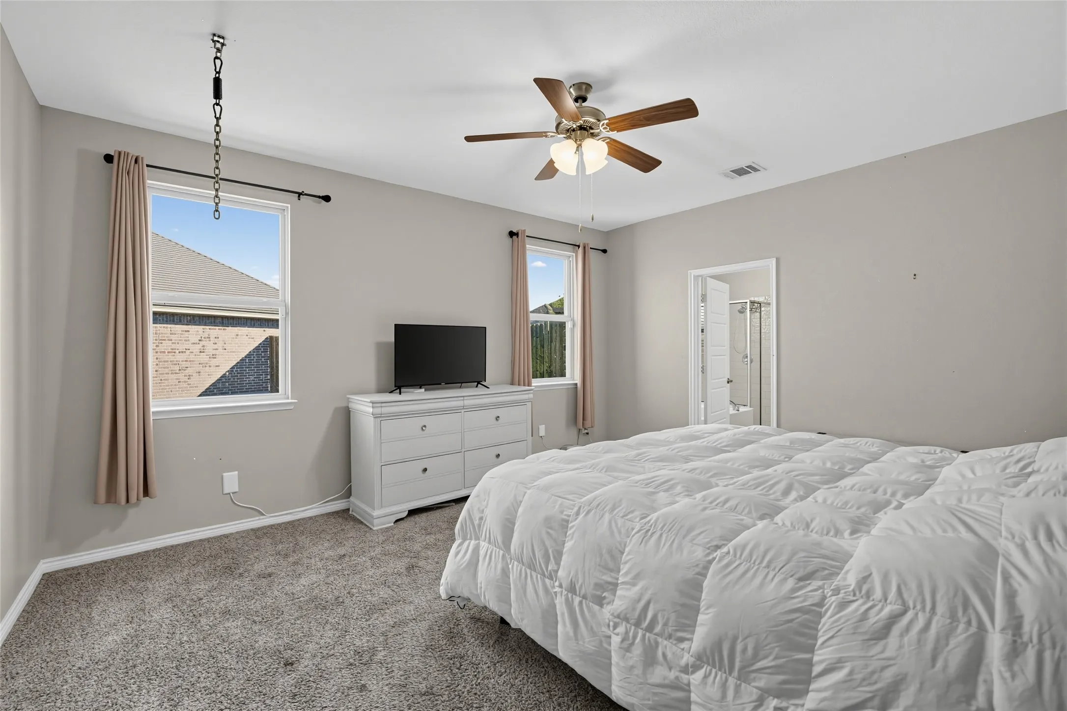 Single Family Residence For Sale in Rockwall County , 302 Cliffmere Drive, Fate, Texas 75087, 4 Bedroom, 3 Bathroom, 2 Garage spaces, 2,349 Sqft, built in 2022, mls#21406458, Real Estate Agent in Fate, Homes For Sale in Rockwall county, Homes For Sale in Fate, Realtor in Fate Texas, Real Estate Brokerage Independent Realty Texas, Luminita Cordes Realtor