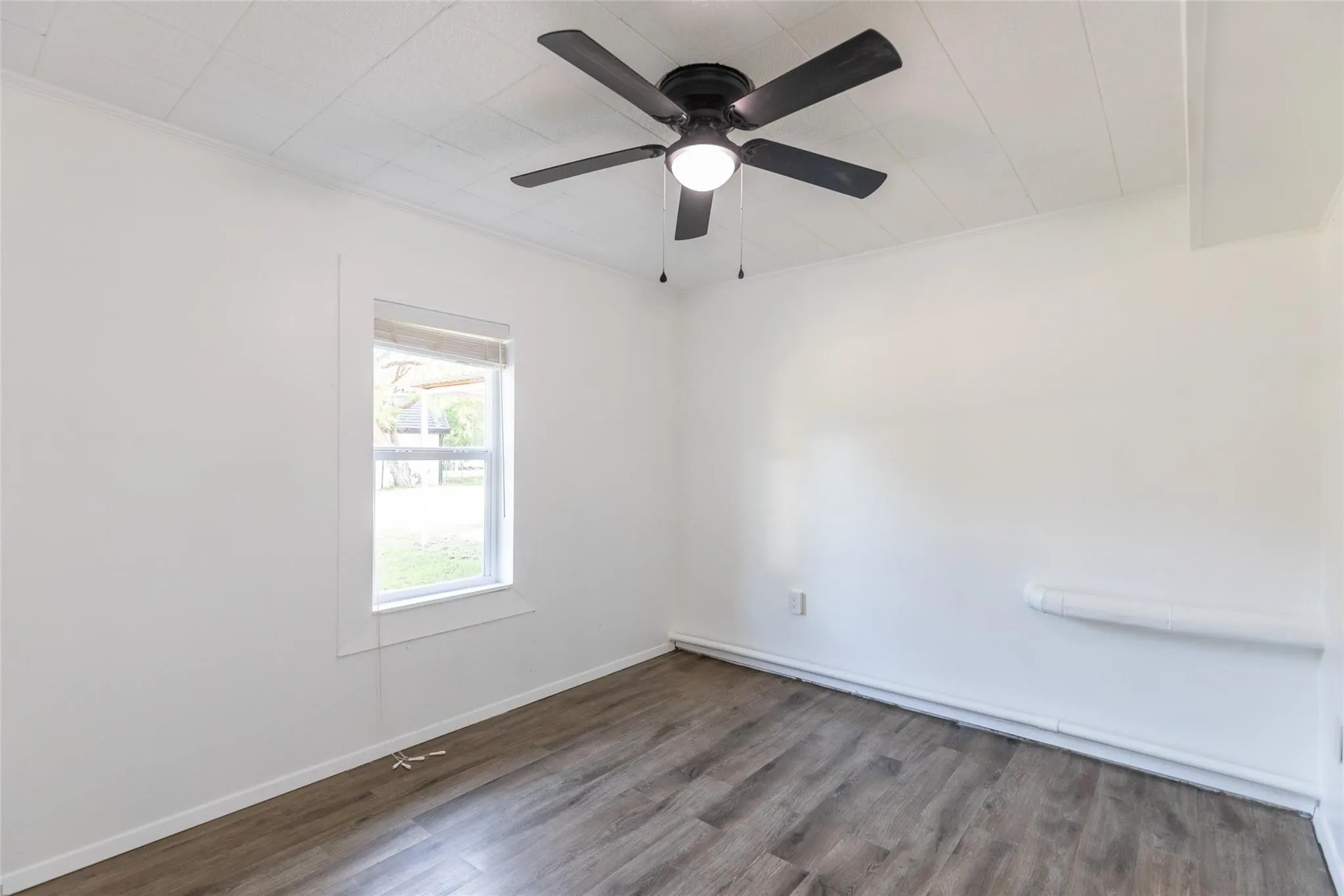 Single Family Residence For Rent in Jones County , 236 War Paint Road, Abilene, Texas 79601, 2 Bedroom, 1 Bathroom, Garage spaces, 984 Sqft, built in 1950, mls#21407247, Real Estate Agent in Abilene, Homes For Rent in Jones county, Homes For Rent in Abilene, Realtor in Abilene Texas, Real Estate Brokerage Independent Realty Texas, Luminita Cordes Realtor