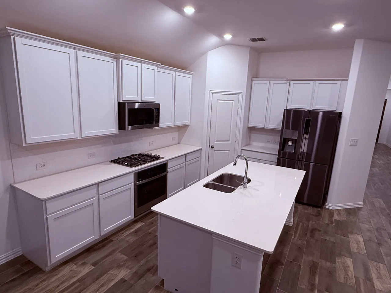 Single Family Residence For Sale in Collin County , 7300 BLACK CHERRY Lane, Mc Kinney, Texas 75071, 4 Bedroom, 4 Bathroom, 2 Garage spaces, 2,497 Sqft, built in 2021, mls#21407252, Real Estate Agent in Mc Kinney, Homes For Sale in Collin county, Homes For Sale in Mc Kinney, Realtor in Mc Kinney Texas, Real Estate Brokerage Independent Realty Texas, Luminita Cordes Realtor