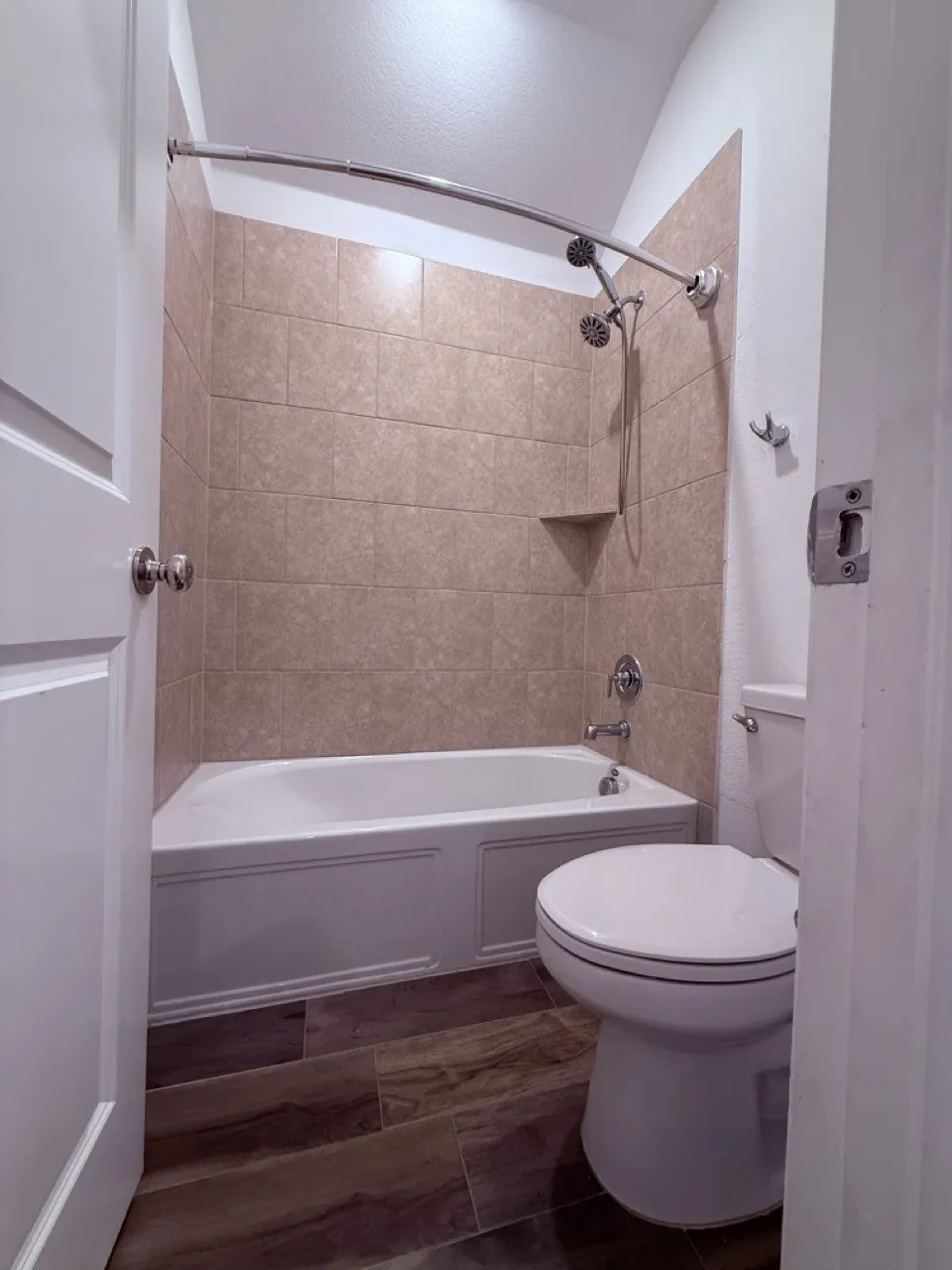 Single Family Residence For Sale in Collin County , 7300 BLACK CHERRY Lane, Mc Kinney, Texas 75071, 4 Bedroom, 4 Bathroom, 2 Garage spaces, 2,497 Sqft, built in 2021, mls#21407252, Real Estate Agent in Mc Kinney, Homes For Sale in Collin county, Homes For Sale in Mc Kinney, Realtor in Mc Kinney Texas, Real Estate Brokerage Independent Realty Texas, Luminita Cordes Realtor
