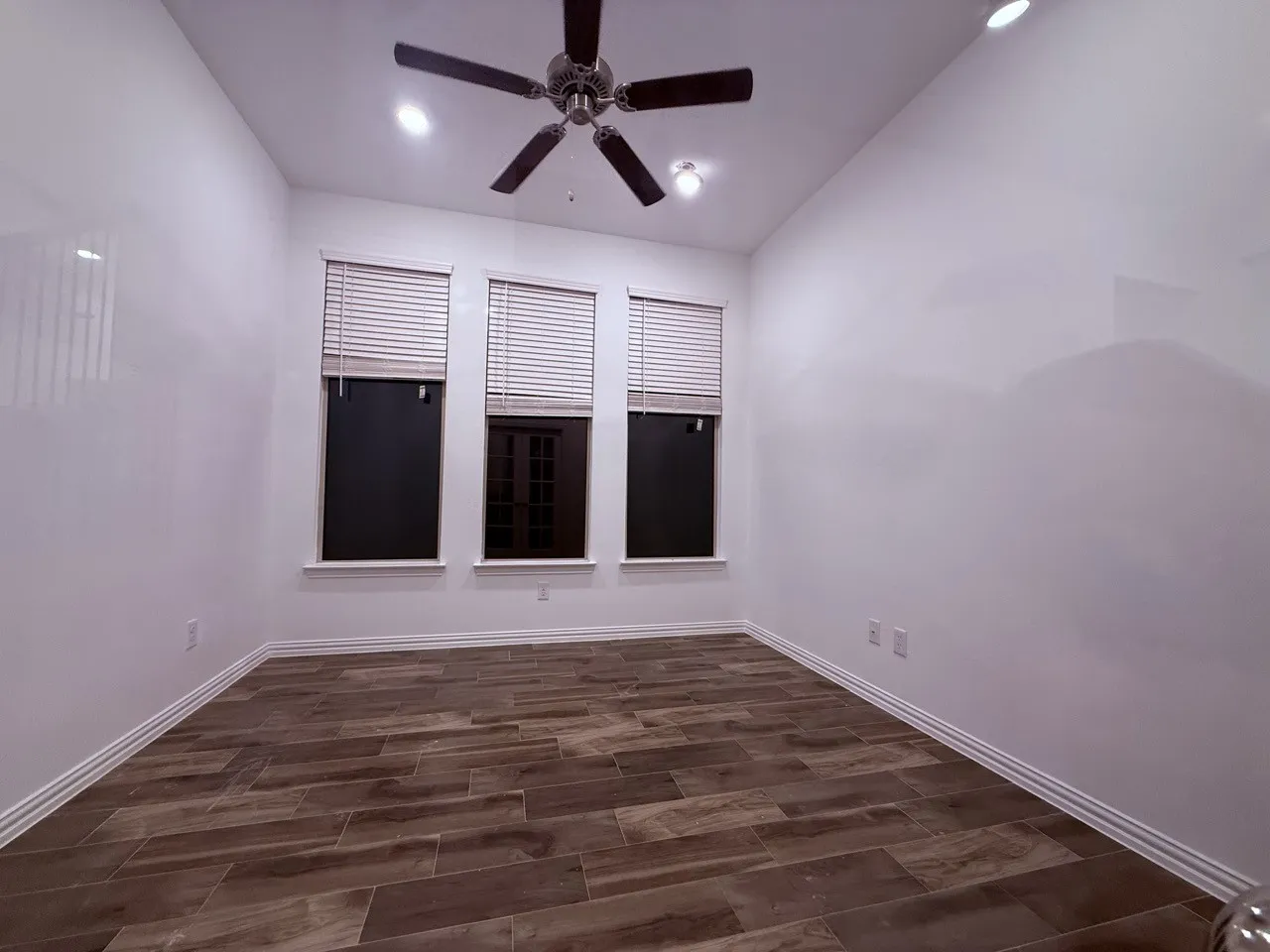Single Family Residence For Sale in Collin County , 7300 BLACK CHERRY Lane, Mc Kinney, Texas 75071, 4 Bedroom, 4 Bathroom, 2 Garage spaces, 2,497 Sqft, built in 2021, mls#21407252, Real Estate Agent in Mc Kinney, Homes For Sale in Collin county, Homes For Sale in Mc Kinney, Realtor in Mc Kinney Texas, Real Estate Brokerage Independent Realty Texas, Luminita Cordes Realtor