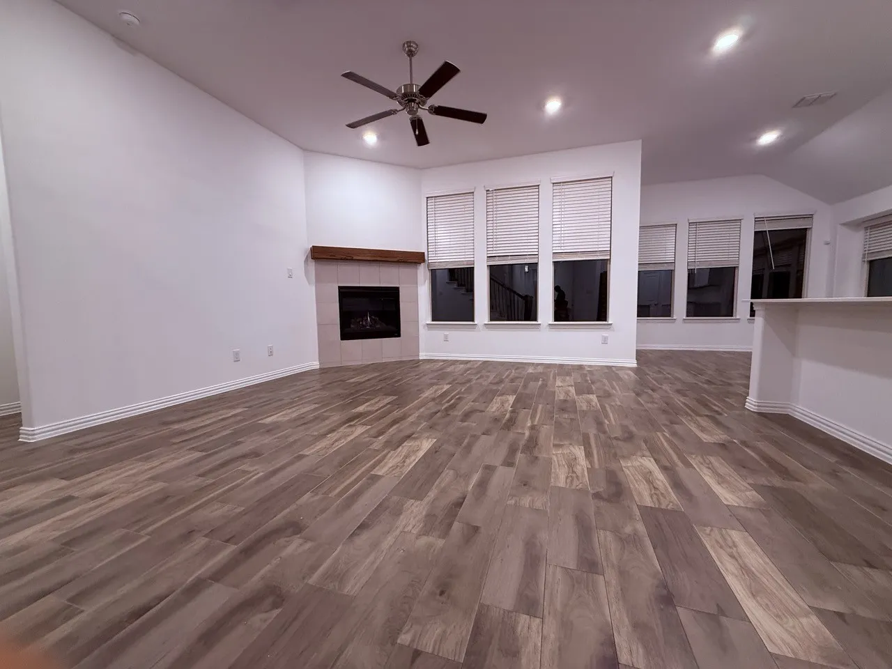 Single Family Residence For Sale in Collin County , 7300 BLACK CHERRY Lane, Mc Kinney, Texas 75071, 4 Bedroom, 4 Bathroom, 2 Garage spaces, 2,497 Sqft, built in 2021, mls#21407252, Real Estate Agent in Mc Kinney, Homes For Sale in Collin county, Homes For Sale in Mc Kinney, Realtor in Mc Kinney Texas, Real Estate Brokerage Independent Realty Texas, Luminita Cordes Realtor