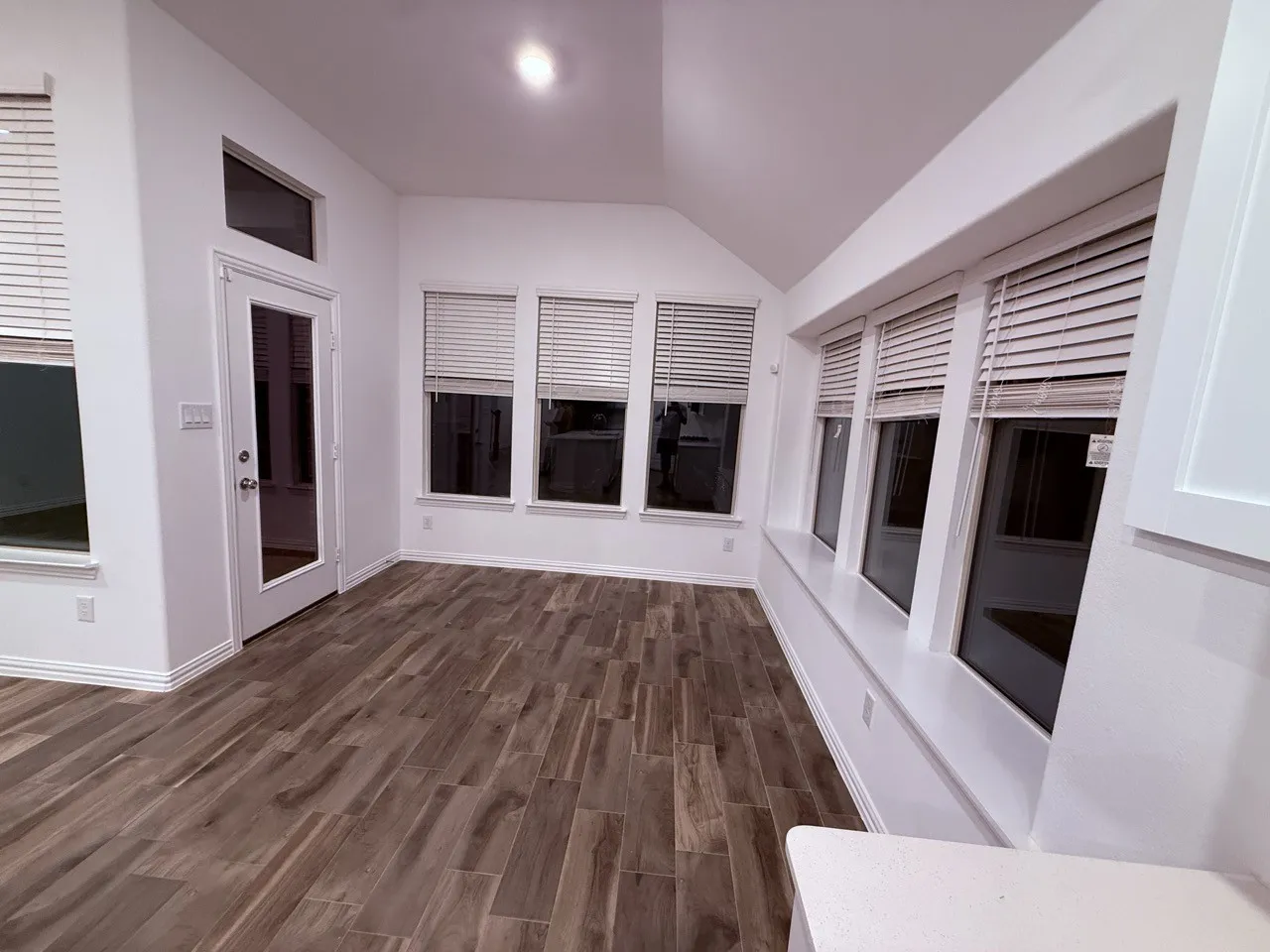 Single Family Residence For Sale in Collin County , 7300 BLACK CHERRY Lane, Mc Kinney, Texas 75071, 4 Bedroom, 4 Bathroom, 2 Garage spaces, 2,497 Sqft, built in 2021, mls#21407252, Real Estate Agent in Mc Kinney, Homes For Sale in Collin county, Homes For Sale in Mc Kinney, Realtor in Mc Kinney Texas, Real Estate Brokerage Independent Realty Texas, Luminita Cordes Realtor
