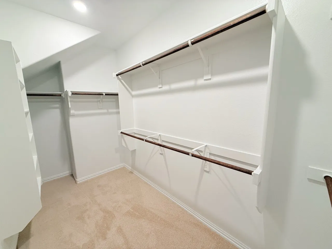 Single Family Residence For Sale in Collin County , 7300 BLACK CHERRY Lane, Mc Kinney, Texas 75071, 4 Bedroom, 4 Bathroom, 2 Garage spaces, 2,497 Sqft, built in 2021, mls#21407252, Real Estate Agent in Mc Kinney, Homes For Sale in Collin county, Homes For Sale in Mc Kinney, Realtor in Mc Kinney Texas, Real Estate Brokerage Independent Realty Texas, Luminita Cordes Realtor