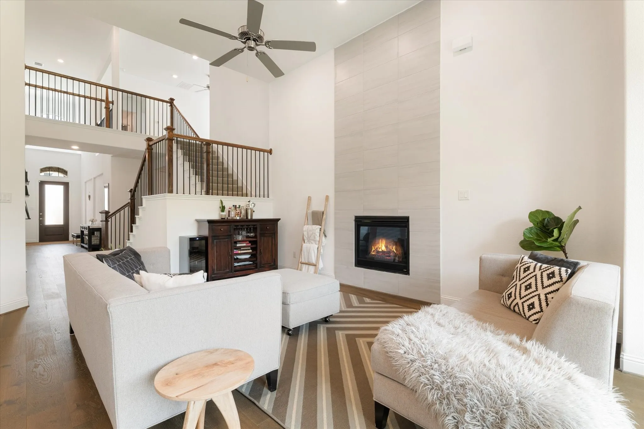 Single Family Residence For Sale in Denton County , 302 Dove Falls Drive, Argyle, Texas 76226, 5 Bedroom, 4 Bathroom, 2 Garage spaces, 3,534 Sqft, built in 2021, mls#21407226, Real Estate Agent in Argyle, Homes For Sale in Denton county, Homes For Sale in Argyle, Realtor in Argyle Texas, Real Estate Brokerage Independent Realty Texas, Luminita Cordes Realtor