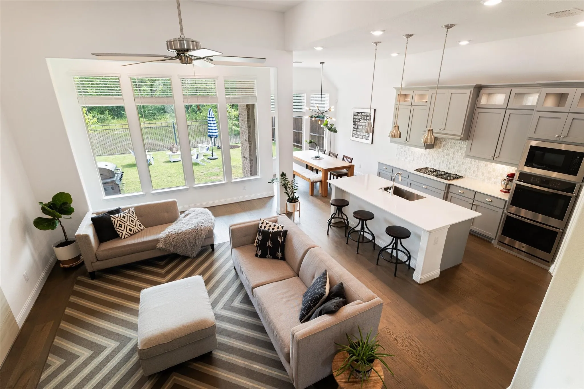 Single Family Residence For Sale in Denton County , 302 Dove Falls Drive, Argyle, Texas 76226, 5 Bedroom, 4 Bathroom, 2 Garage spaces, 3,534 Sqft, built in 2021, mls#21407226, Real Estate Agent in Argyle, Homes For Sale in Denton county, Homes For Sale in Argyle, Realtor in Argyle Texas, Real Estate Brokerage Independent Realty Texas, Luminita Cordes Realtor