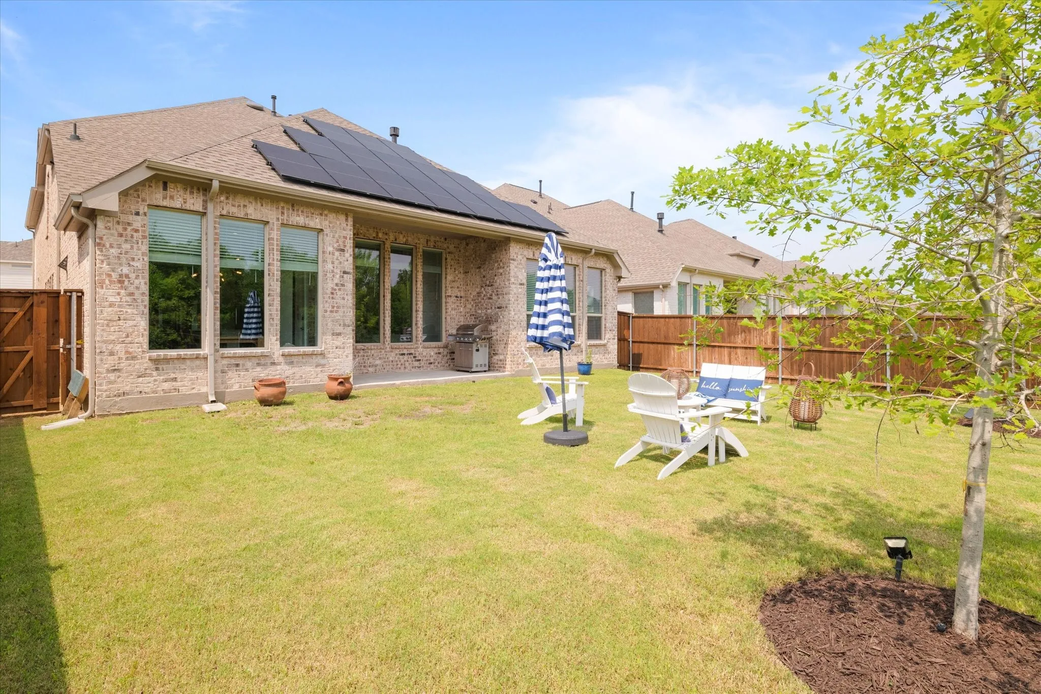 Single Family Residence For Sale in Denton County , 302 Dove Falls Drive, Argyle, Texas 76226, 5 Bedroom, 4 Bathroom, 2 Garage spaces, 3,534 Sqft, built in 2021, mls#21407226, Real Estate Agent in Argyle, Homes For Sale in Denton county, Homes For Sale in Argyle, Realtor in Argyle Texas, Real Estate Brokerage Independent Realty Texas, Luminita Cordes Realtor