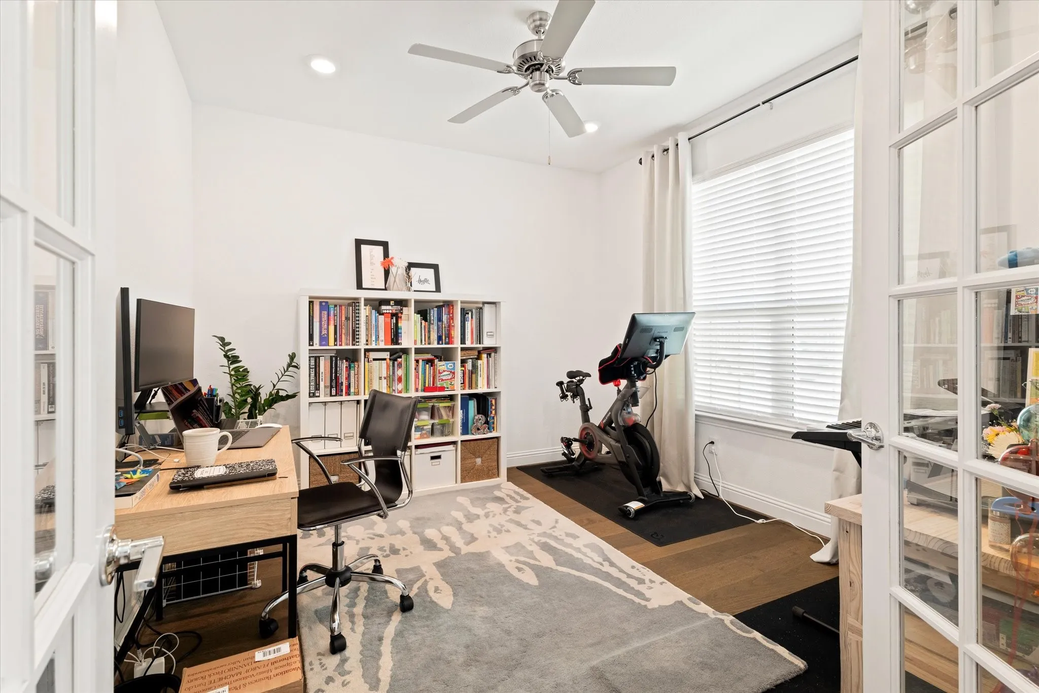 Single Family Residence For Sale in Denton County , 302 Dove Falls Drive, Argyle, Texas 76226, 5 Bedroom, 4 Bathroom, 2 Garage spaces, 3,534 Sqft, built in 2021, mls#21407226, Real Estate Agent in Argyle, Homes For Sale in Denton county, Homes For Sale in Argyle, Realtor in Argyle Texas, Real Estate Brokerage Independent Realty Texas, Luminita Cordes Realtor