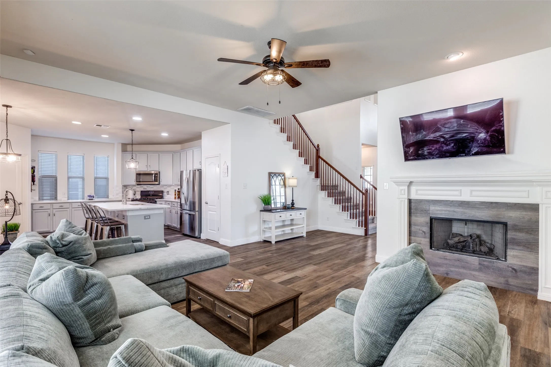 Single Family Residence For Sale in Denton County , 1521 Cotton Gin Drive, Savannah, Texas 76227, 4 Bedroom, 3 Bathroom, 2 Garage spaces, 2,754 Sqft, built in 2005, mls#21407253, Real Estate Agent in Savannah, Homes For Sale in Denton county, Homes For Sale in Savannah, Realtor in Savannah Texas, Real Estate Brokerage Independent Realty Texas, Luminita Cordes Realtor