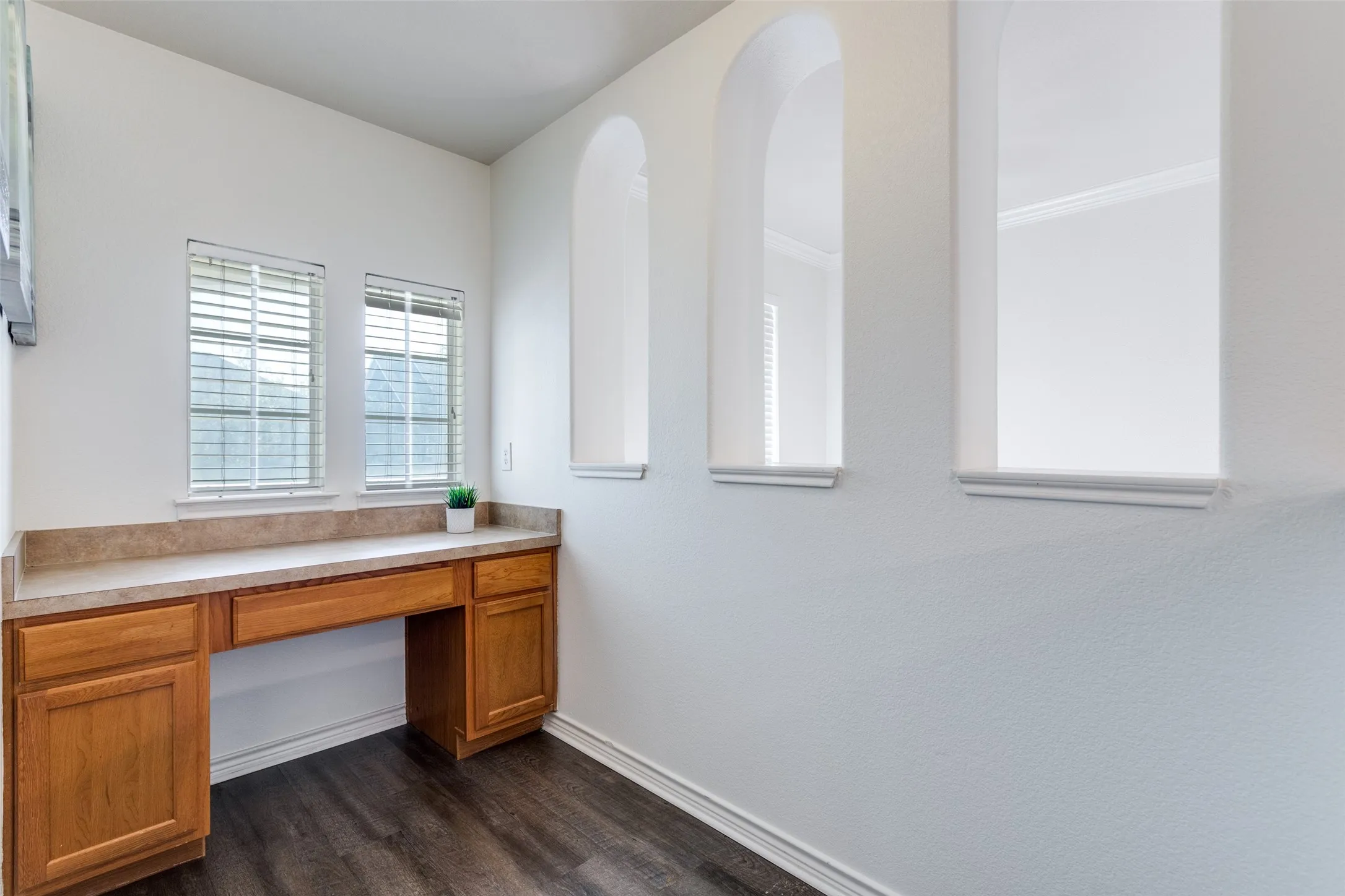Single Family Residence For Sale in Denton County , 1521 Cotton Gin Drive, Savannah, Texas 76227, 4 Bedroom, 3 Bathroom, 2 Garage spaces, 2,754 Sqft, built in 2005, mls#21407253, Real Estate Agent in Savannah, Homes For Sale in Denton county, Homes For Sale in Savannah, Realtor in Savannah Texas, Real Estate Brokerage Independent Realty Texas, Luminita Cordes Realtor
