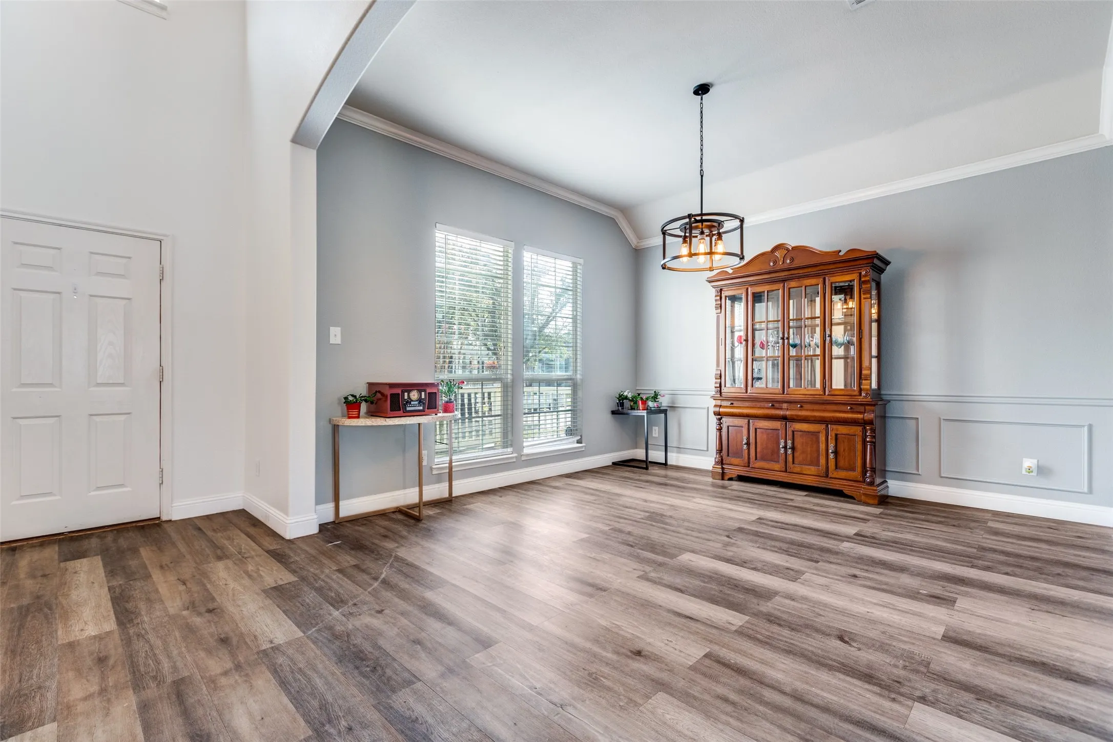 Single Family Residence For Sale in Denton County , 1521 Cotton Gin Drive, Savannah, Texas 76227, 4 Bedroom, 3 Bathroom, 2 Garage spaces, 2,754 Sqft, built in 2005, mls#21407253, Real Estate Agent in Savannah, Homes For Sale in Denton county, Homes For Sale in Savannah, Realtor in Savannah Texas, Real Estate Brokerage Independent Realty Texas, Luminita Cordes Realtor