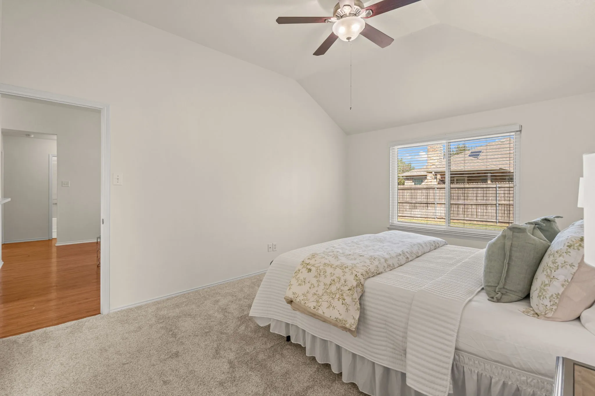 Single Family Residence For Sale in Denton County , 1608 Morin Drive, Denton, Texas 76207, 3 Bedroom, 2 Bathroom, 2 Garage spaces, 1,532 Sqft, built in 2004, mls#21365371, Real Estate Agent in Denton, Homes For Sale in Denton county, Homes For Sale in Denton, Realtor in Denton Texas, Real Estate Brokerage Independent Realty Texas, Luminita Cordes Realtor