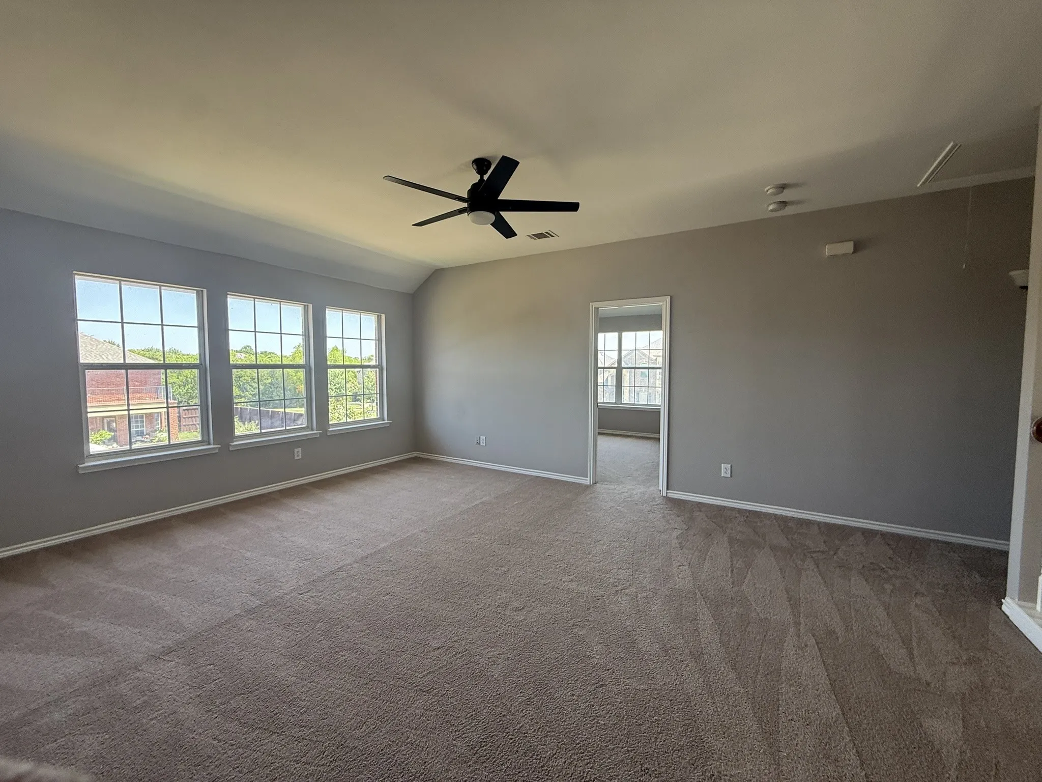 Single Family Residence For Rent in Denton County , 1220 Resaca Drive, Frisco, Texas 75033, 5 Bedroom, 4 Bathroom, 2 Garage spaces, 3,057 Sqft, built in 2003, mls#21407260, Real Estate Agent in Frisco, Homes For Rent in Denton county, Homes For Rent in Frisco, Realtor in Frisco Texas, Real Estate Brokerage Independent Realty Texas, Luminita Cordes Realtor
