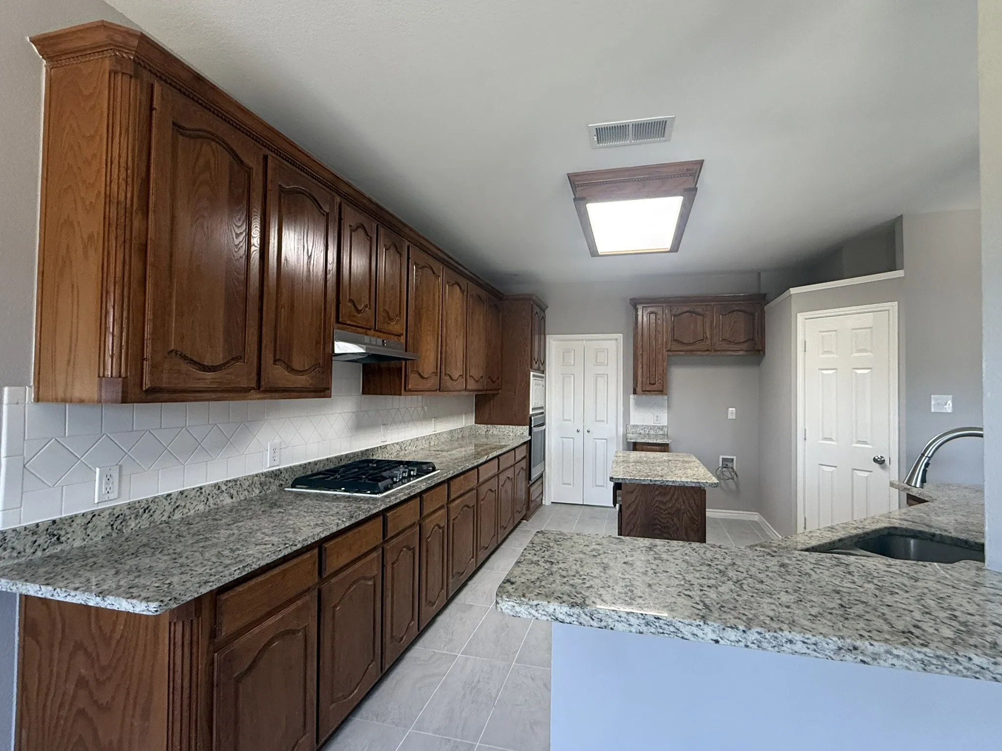 Single Family Residence For Rent in Denton County , 1220 Resaca Drive, Frisco, Texas 75033, 5 Bedroom, 4 Bathroom, 2 Garage spaces, 3,057 Sqft, built in 2003, mls#21407260, Real Estate Agent in Frisco, Homes For Rent in Denton county, Homes For Rent in Frisco, Realtor in Frisco Texas, Real Estate Brokerage Independent Realty Texas, Luminita Cordes Realtor
