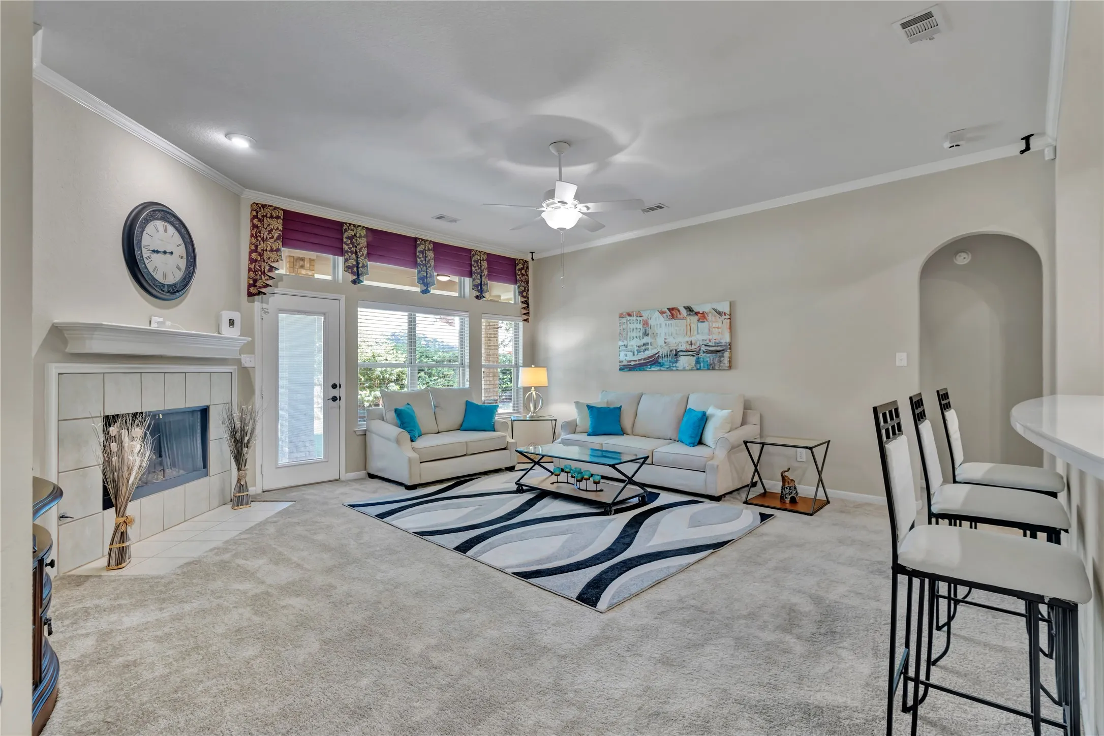 Single Family Residence For Sale in Tarrant County , 1302 Rosebriar Lane, Mansfield, Texas 76063, 3 Bedroom, 2 Bathroom, 3 Garage spaces, 2,441 Sqft, built in 2002, mls#21401155, Real Estate Agent in Mansfield, Homes For Sale in Tarrant county, Homes For Sale in Mansfield, Realtor in Mansfield Texas, Real Estate Brokerage Independent Realty Texas, Luminita Cordes Realtor