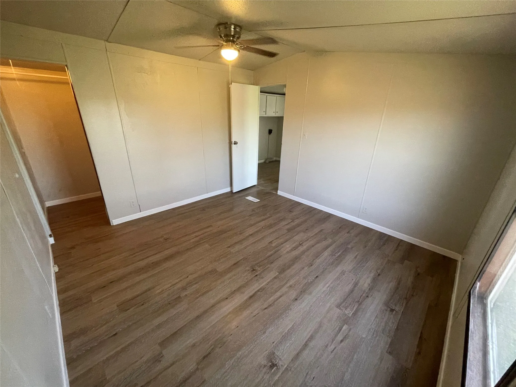 Mobile Home For Rent in Taylor County , 2901 Fm 604, Lawn, Texas 79530, 3 Bedroom, 2 Bathroom, Garage spaces, 1,080 Sqft, built in 1987, mls#21407262, Real Estate Agent in Lawn, Homes For Rent in Taylor county, Homes For Rent in Lawn, Realtor in Lawn Texas, Real Estate Brokerage Independent Realty Texas, Luminita Cordes Realtor