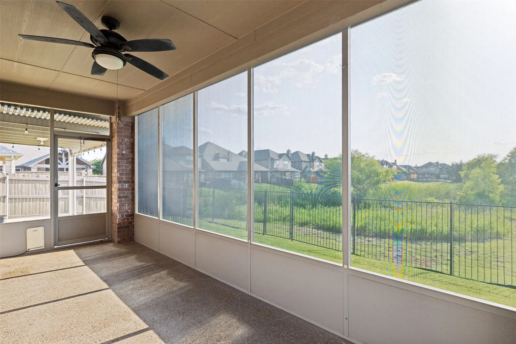 Single Family Residence For Rent in Denton County , 1100 Brendan Drive, Little Elm, Texas 75068, 4 Bedroom, 4 Bathroom, 2 Garage spaces, 2,921 Sqft, built in 2010, mls#21406855, Real Estate Agent in Little Elm, Homes For Rent in Denton county, Homes For Rent in Little Elm, Realtor in Little Elm Texas, Real Estate Brokerage Independent Realty Texas, Luminita Cordes Realtor
